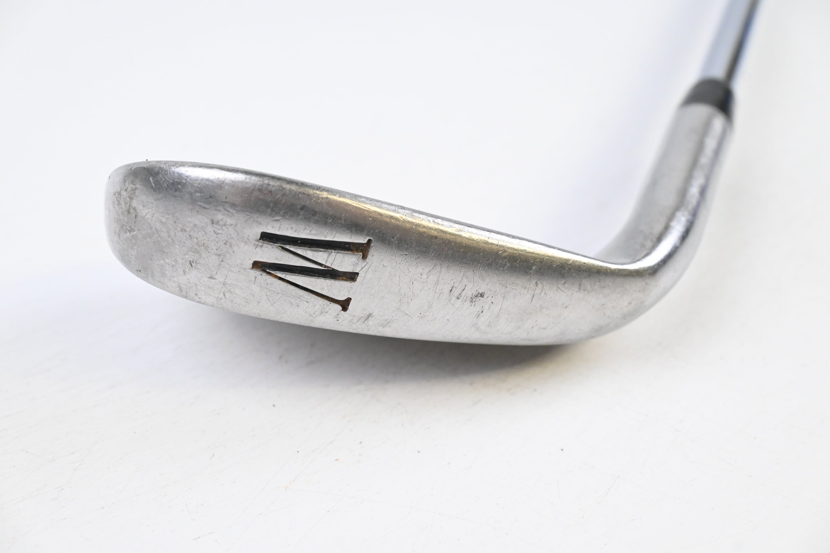 Titleist DCI 981 Pitching Wedge / 47 Degree / Stiff Flex Titleist Release Shaft