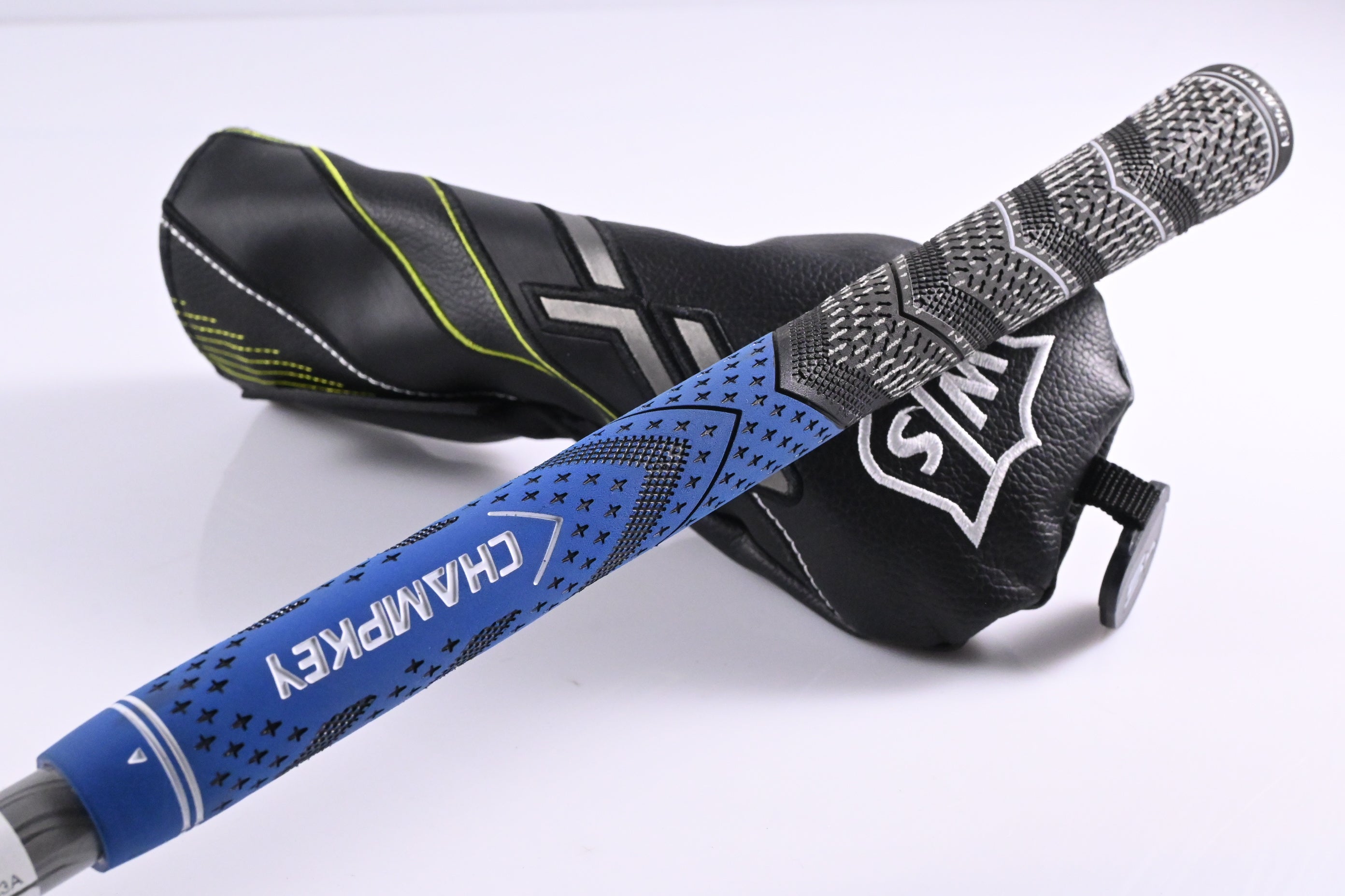 Ladies Wilson Launch Pad 2022 #5 Hybrid / 22.5 Degree / Ladies Flex EvenFlow 50