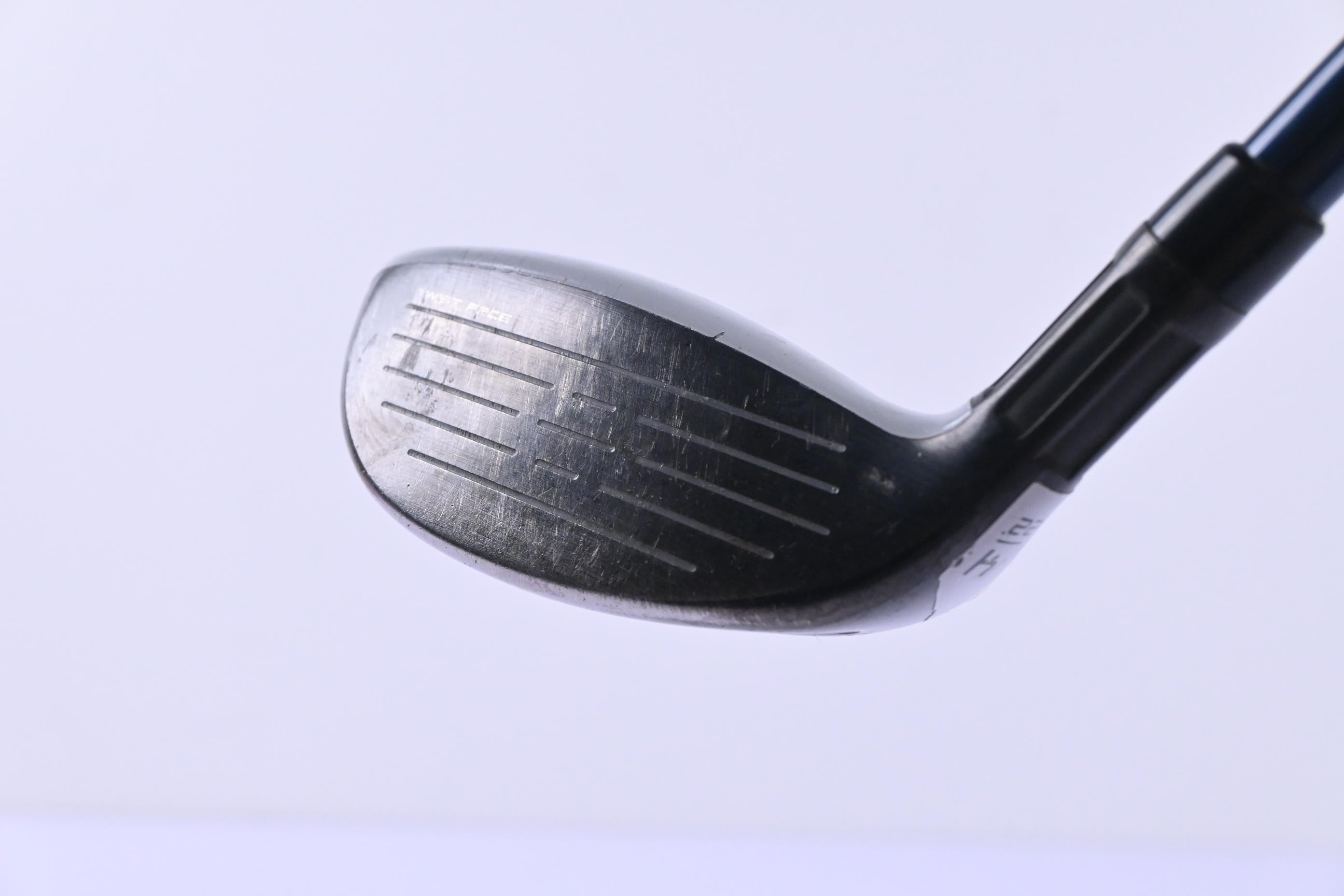 Taylormade SIM2 Max #4 Hybrid / 22 Degree / Regular Flex Fujikura Ventus Blue 6