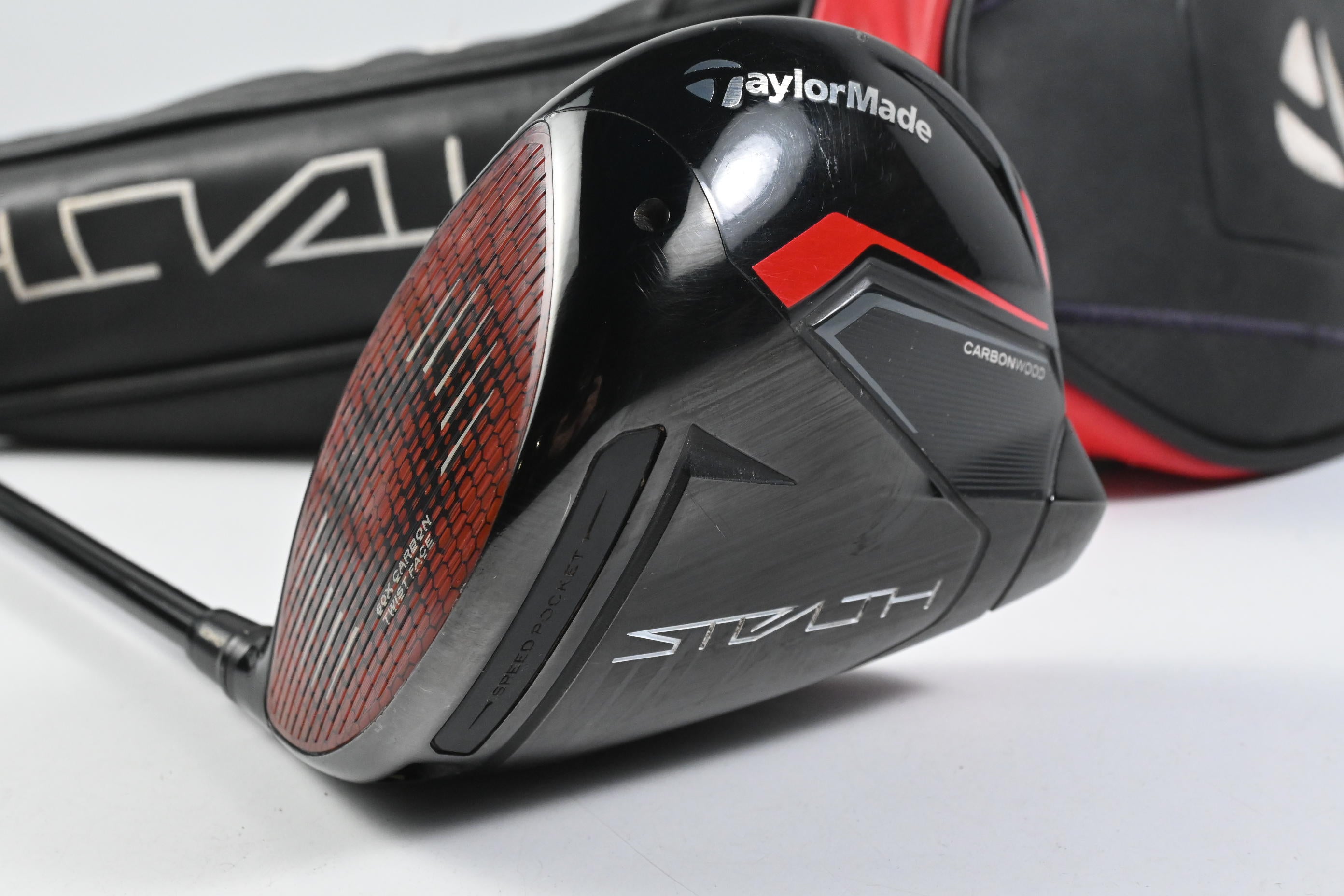 Left Hand Taylormade Stealth Driver / 9 Degree / Regular Flex HZRDUS Smoke RDX