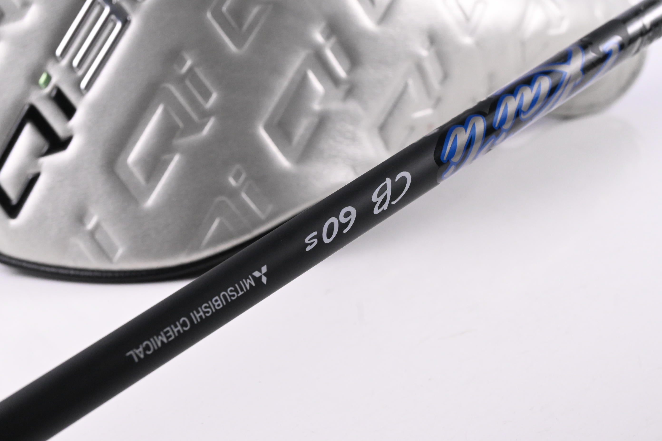 Taylormade Qi35 Driver / 10.5 Degree / Stiff Flex Kai'li Blue CB Dark Wave 60