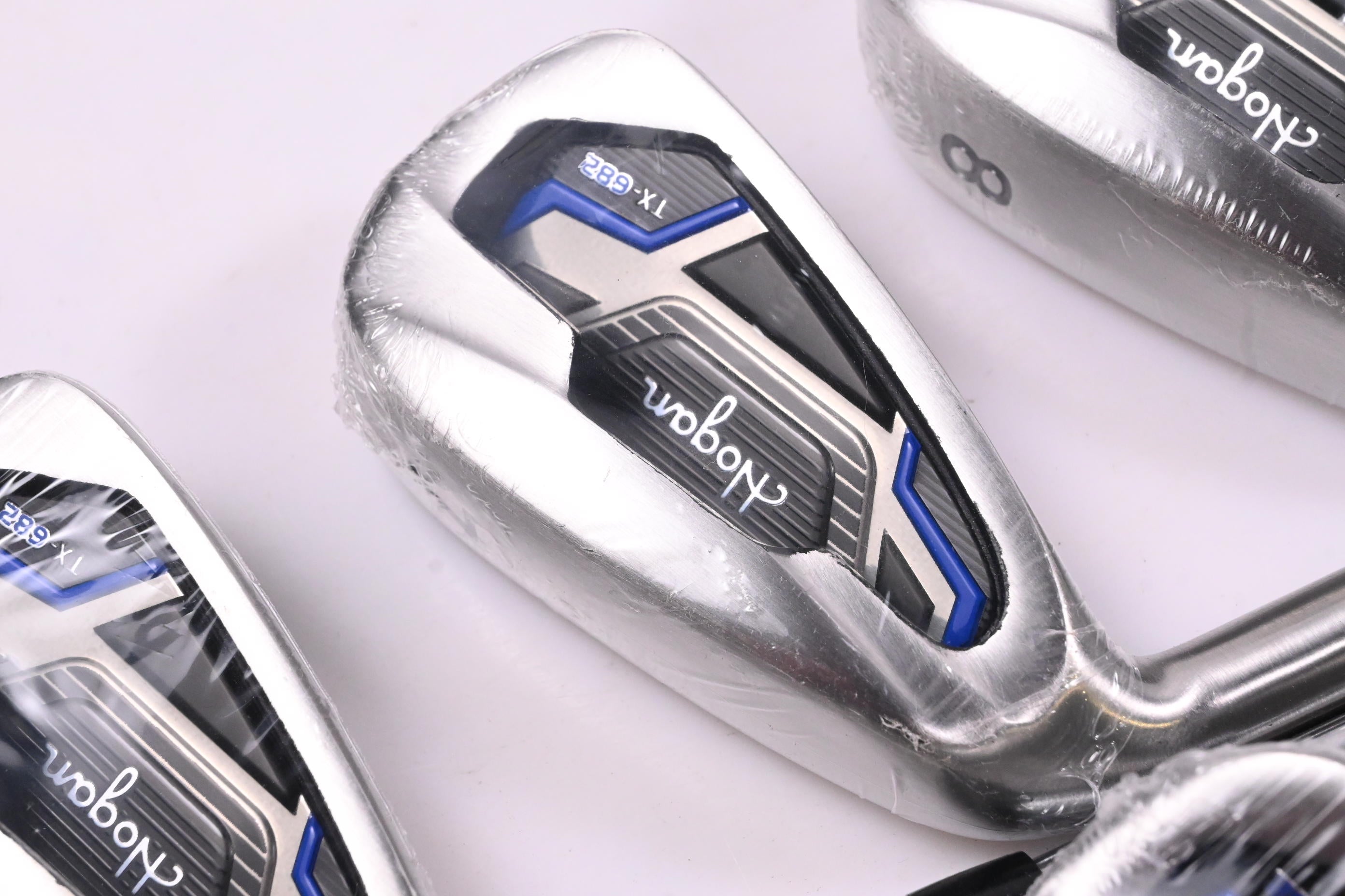 Left Hand Ben Hogan TX-682 Irons / 6-PW+SW / Regular Flex Hogan Shafts