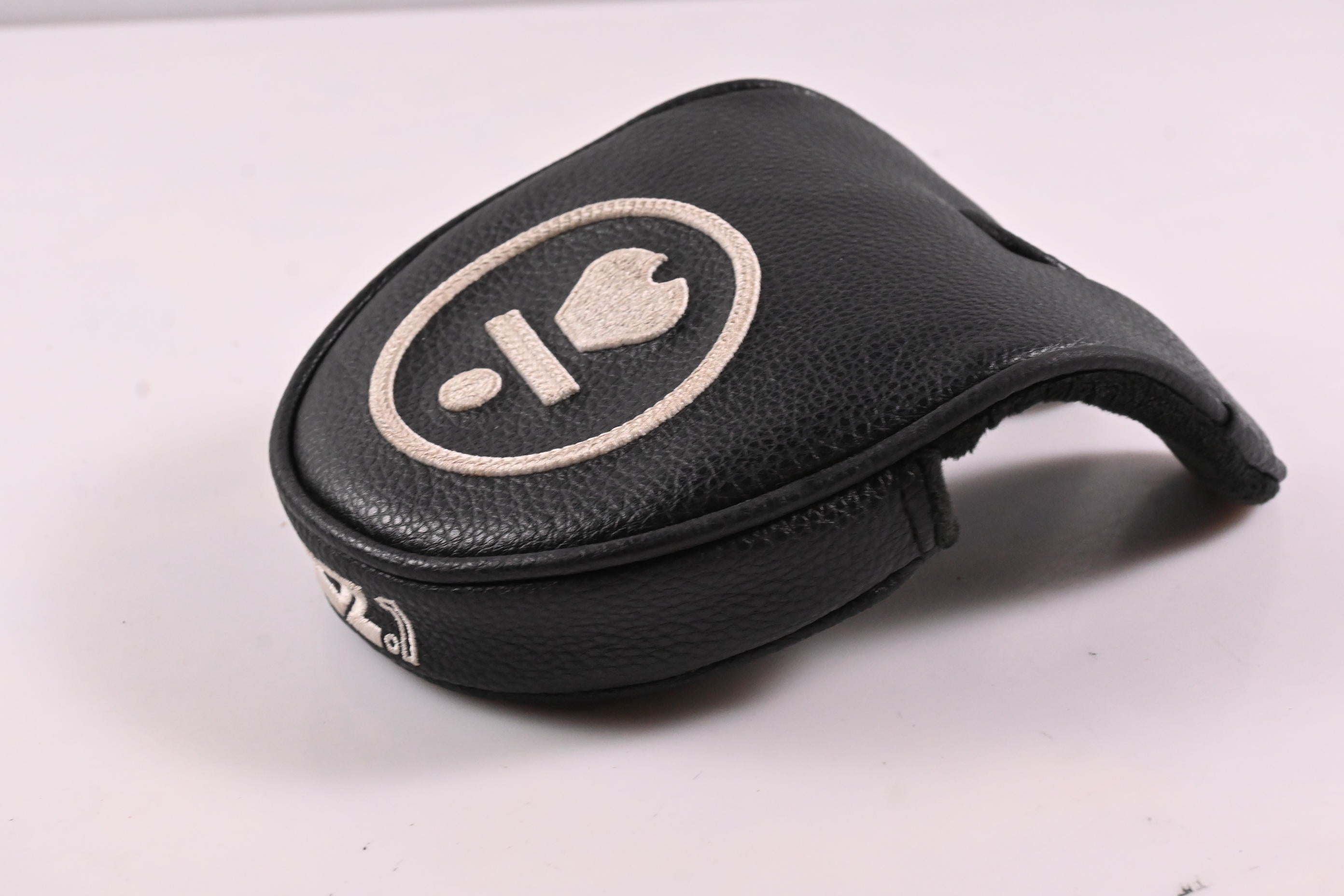 L.A.B Golf OZ.1 Putter / 35 Inch / Includes ACCRA X White Shaft