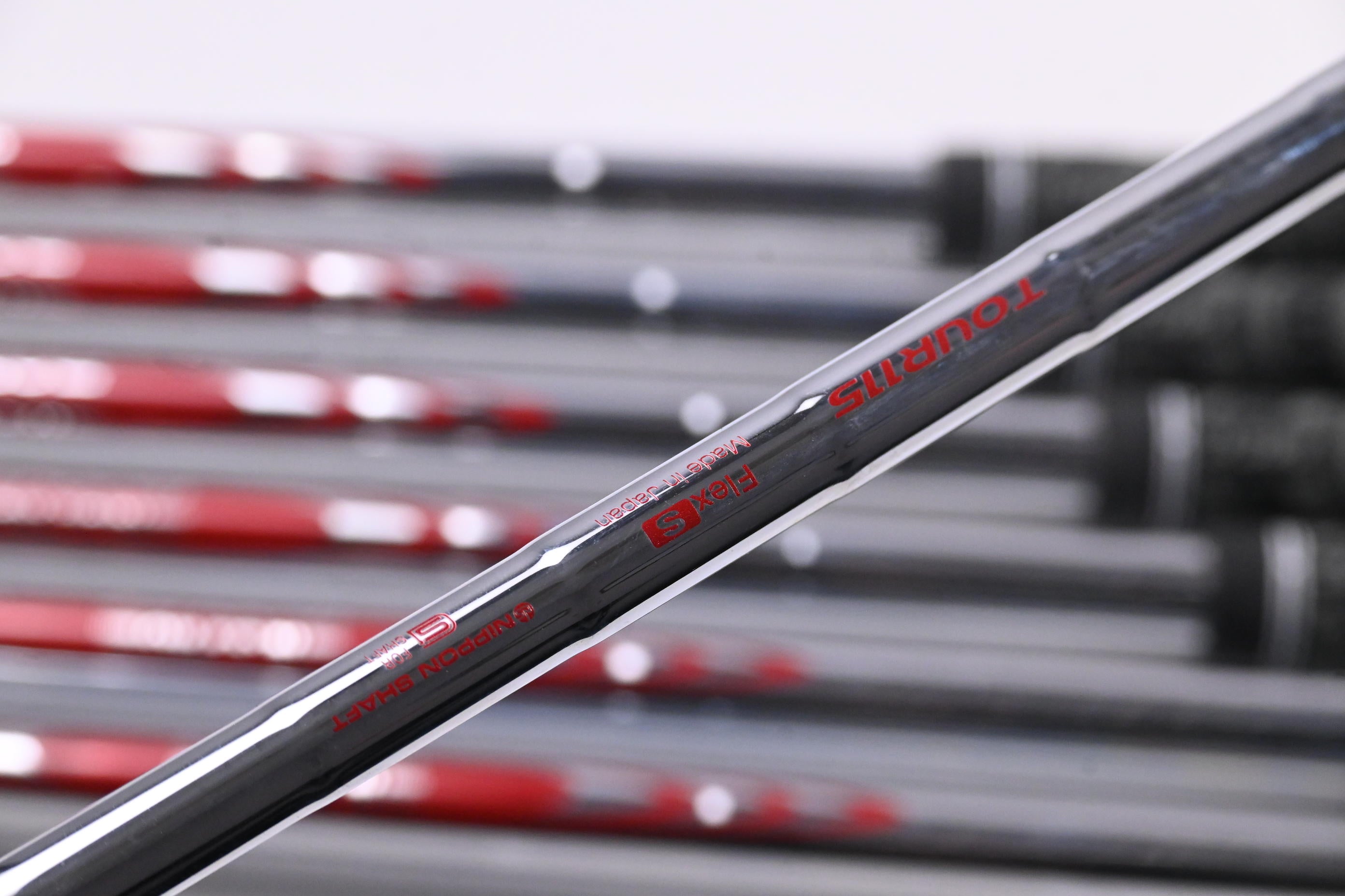 Mizuno M-15 Irons / 4-PW / Stiff Flex N.S.Pro Modus3 Tour 115 Shafts