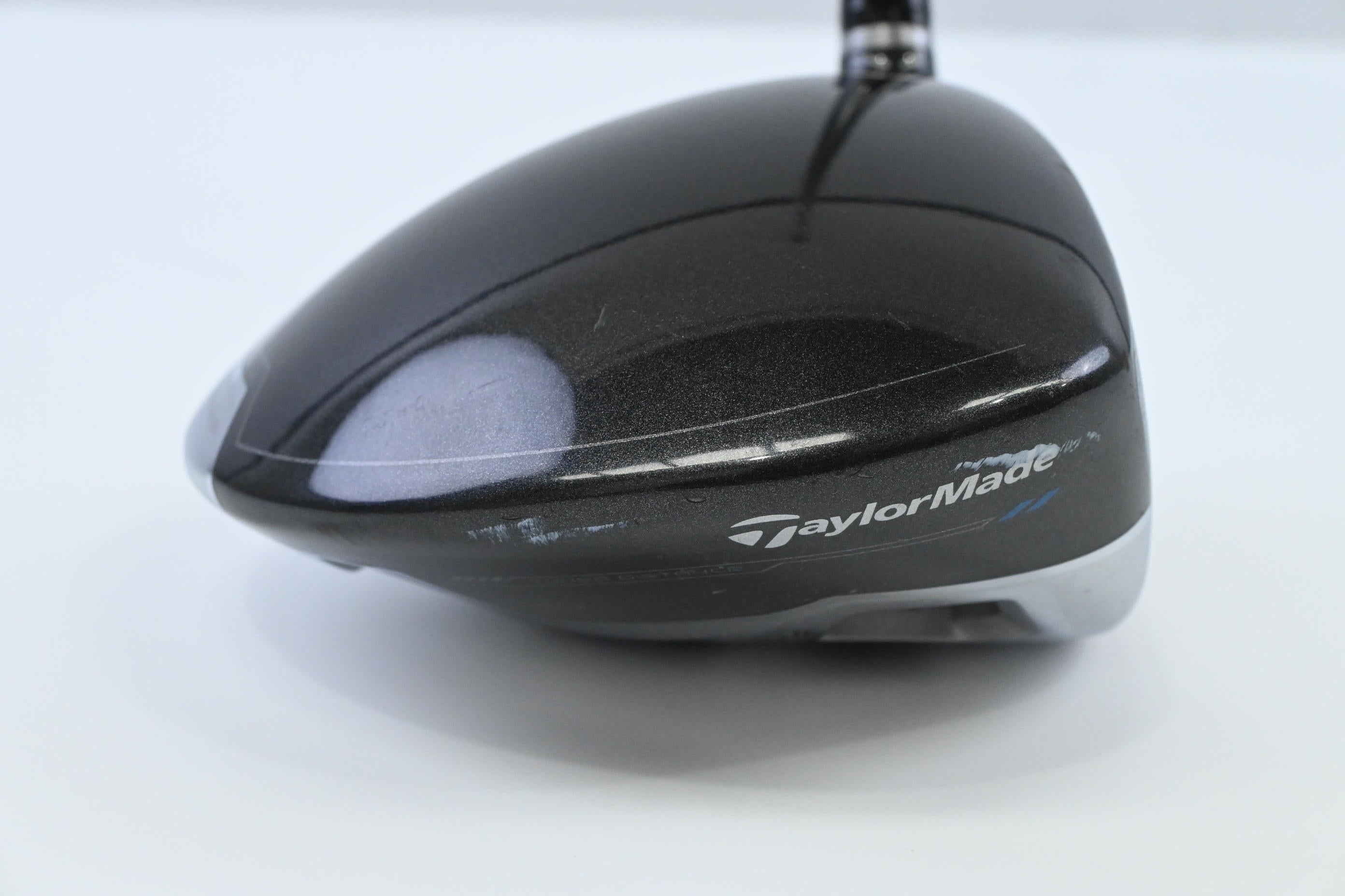 Taylormade SLDR Driver / 9.5 Degree / Stiff Flex Fujikura Speeder 57 Shaft