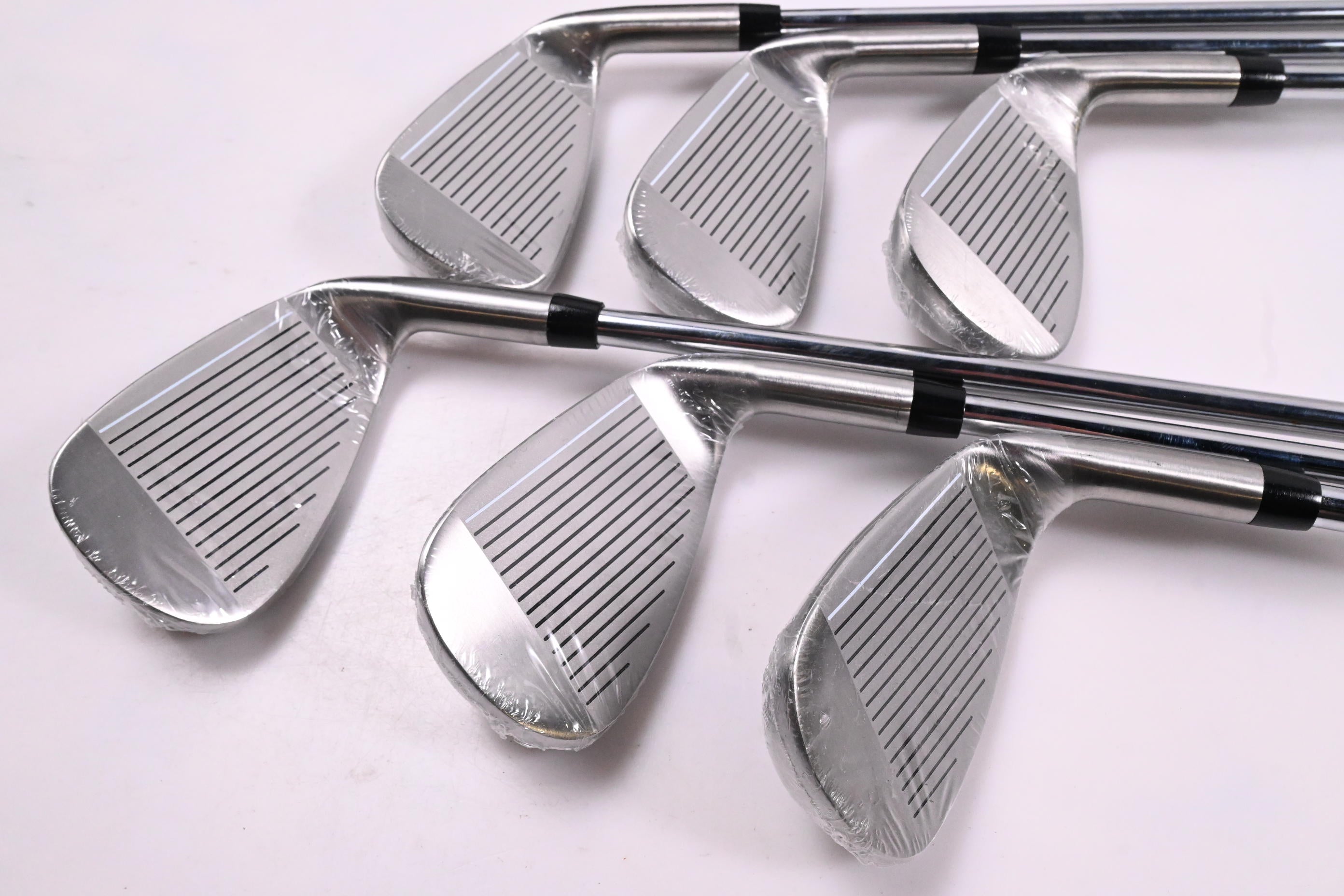 Left Hand Ben Hogan TX-682 Irons / 6-PW+SW / Regular Flex Hogan Shafts