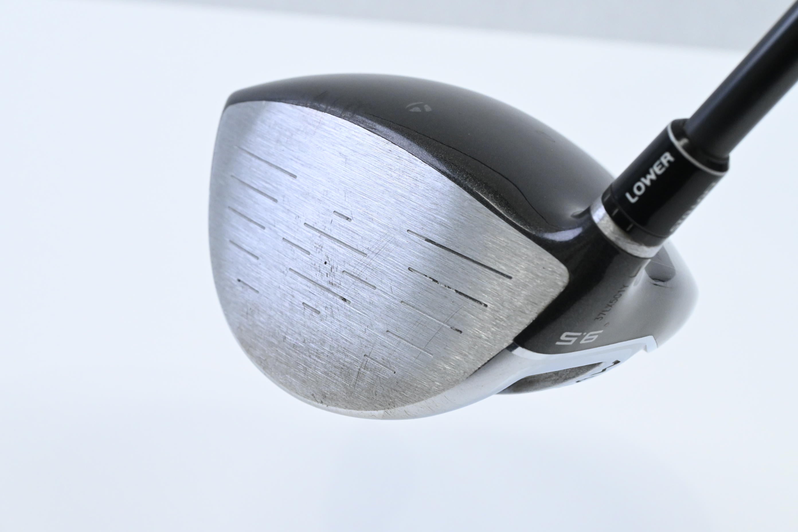 Taylormade SLDR Driver / 9.5 Degree / Stiff Flex Fujikura Speeder 57 Shaft