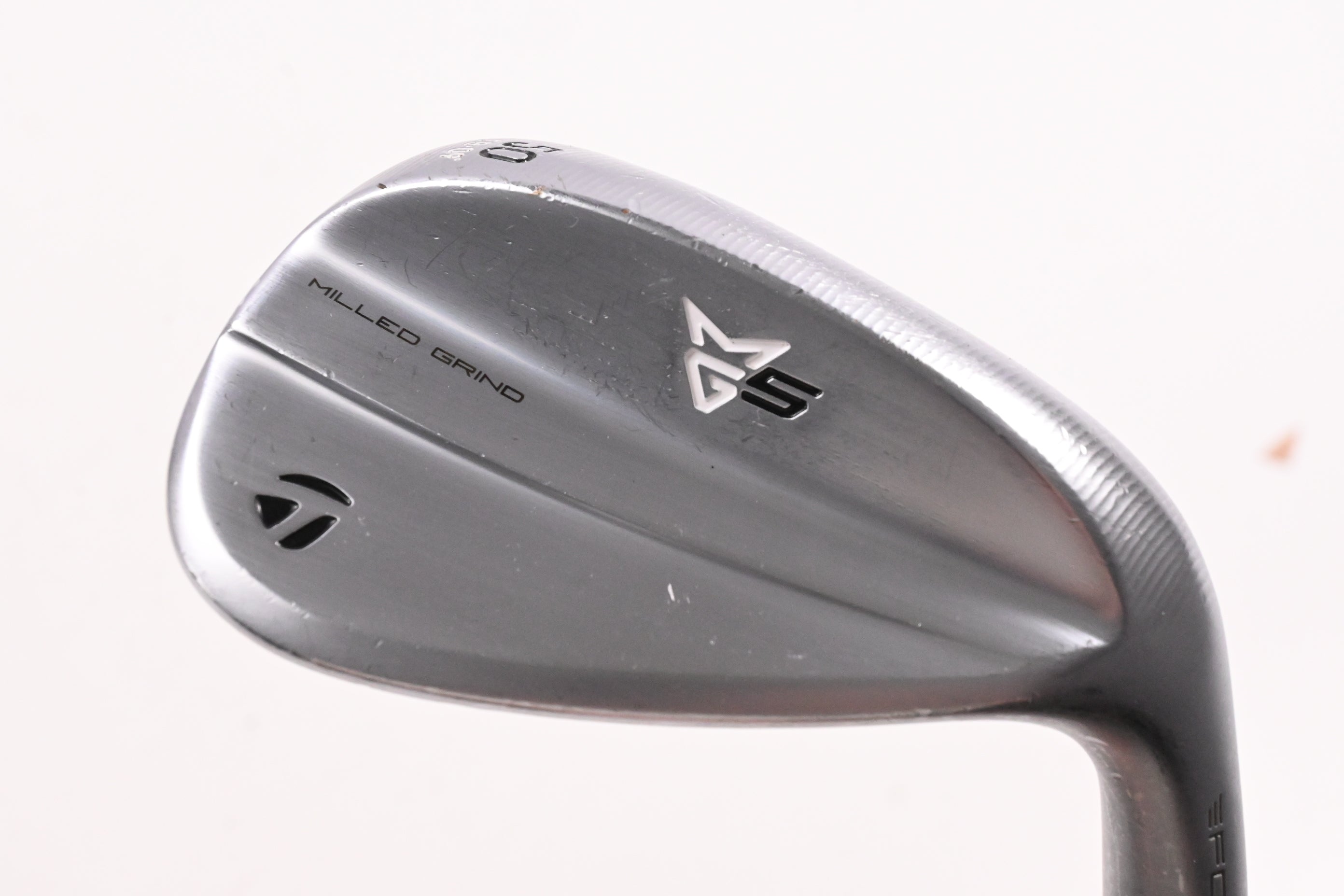 Taylormade Milled Grind 5 Gap Wedge / 50 Degree / Wedge Flex Dynamic Gold 115