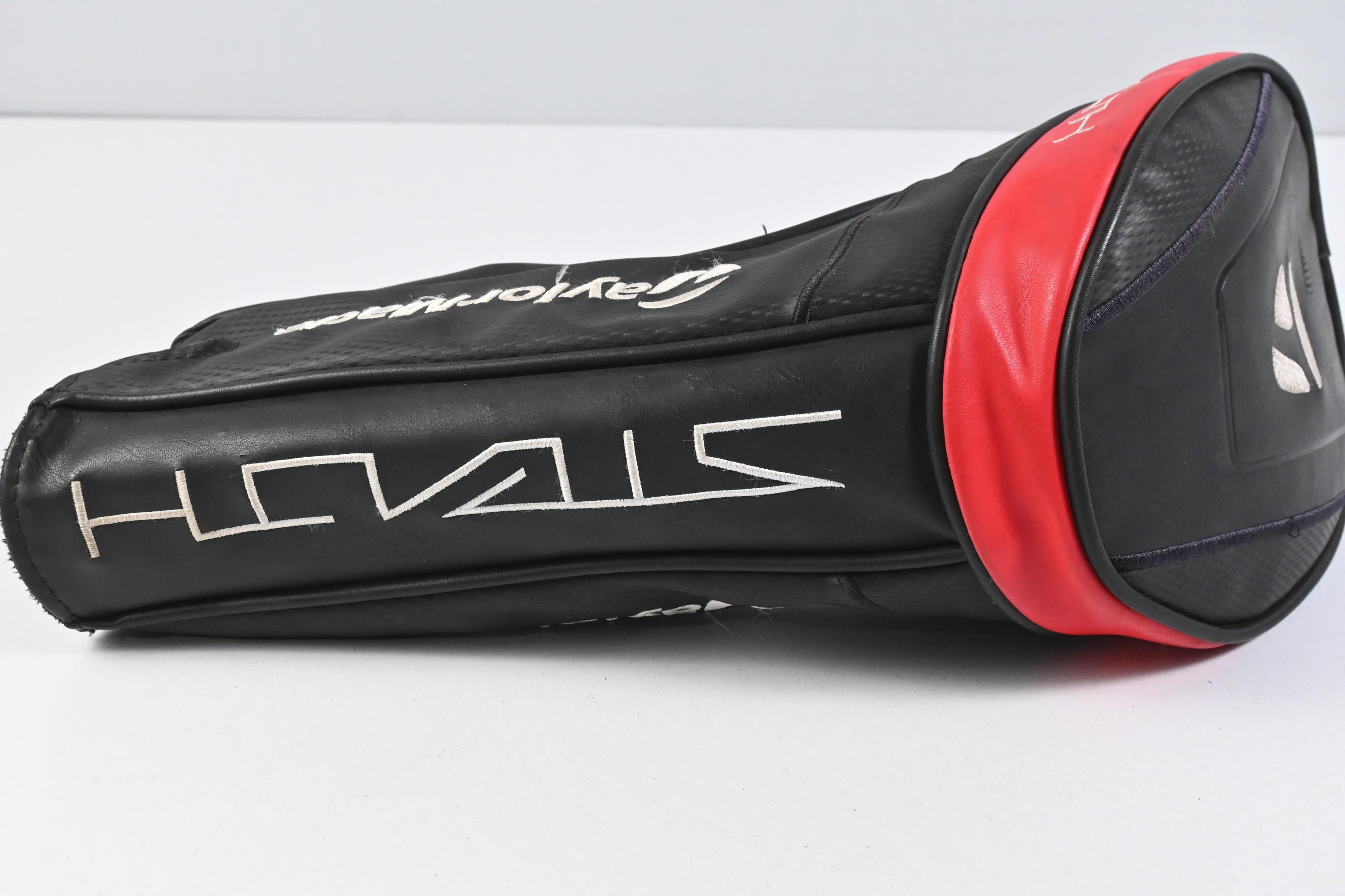 Left Hand Taylormade Stealth Driver / 9 Degree / Regular Flex HZRDUS Smoke RDX