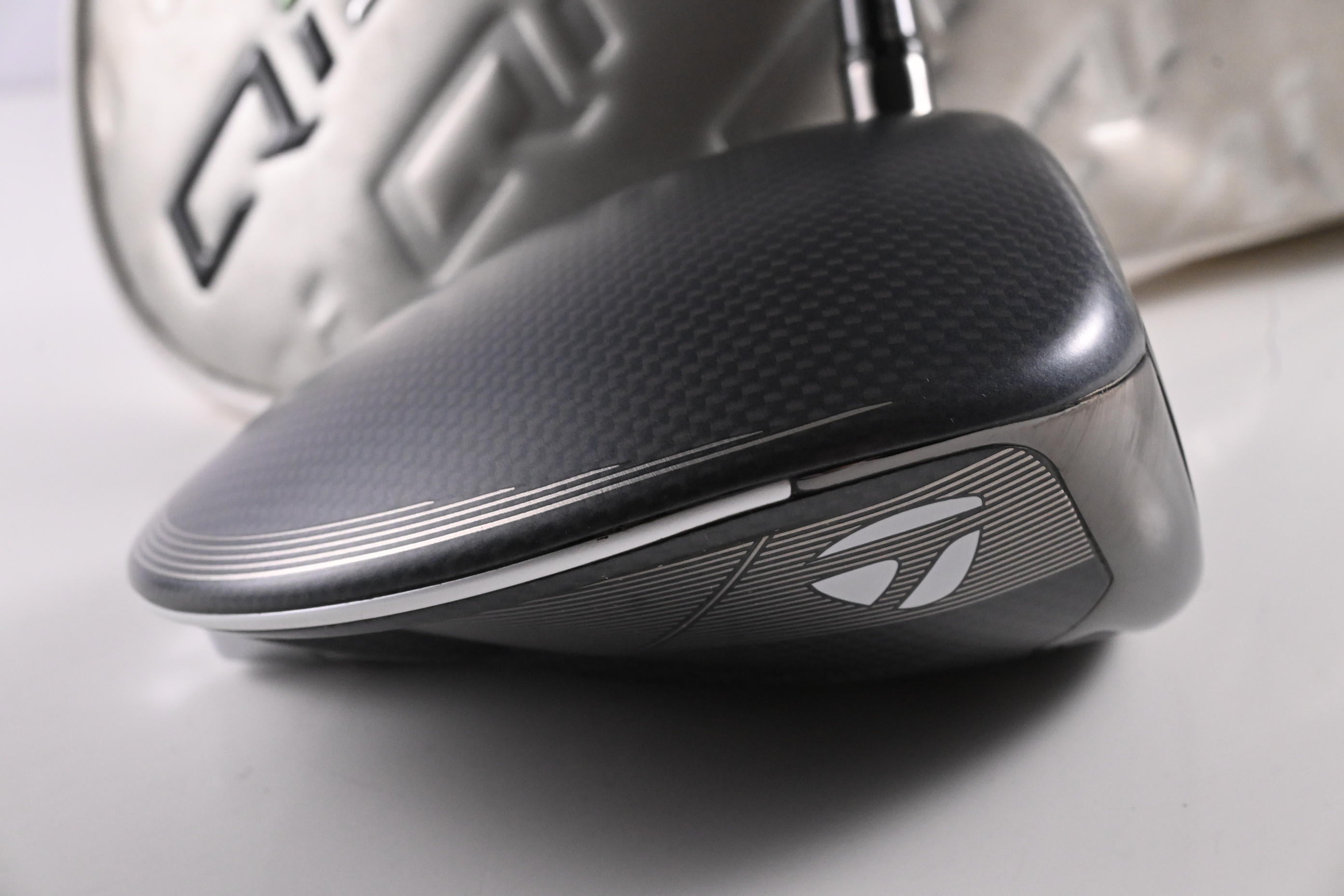 Ladies Taylormade Qi35 Max Lite Driver / 12 Degree / Ladies Flex Cypher 40 Shaft