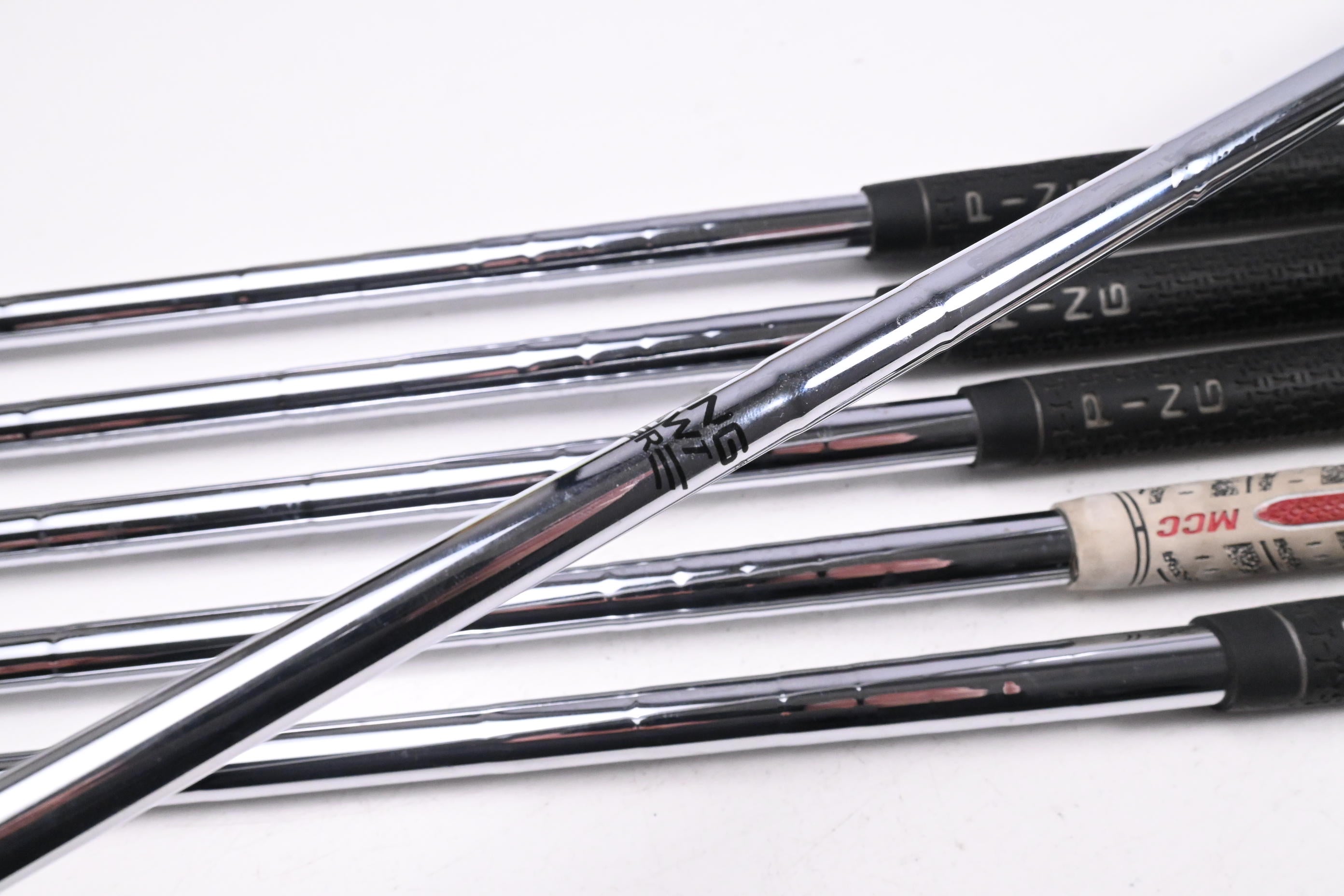 Ping G15 Irons / 5-PW / Black Dot / Regular Flex Ping AWT Shafts