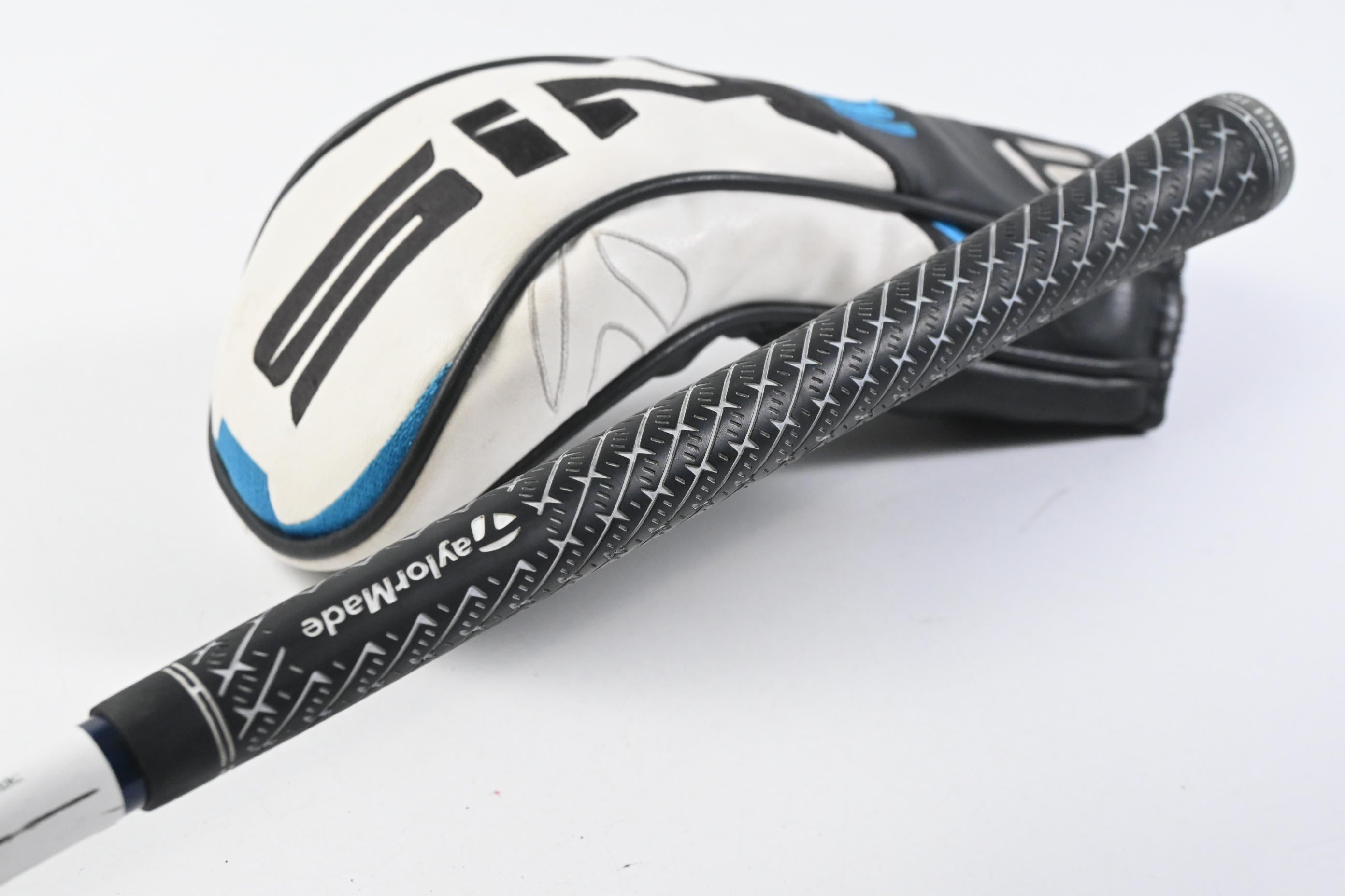 Taylormade SIM2 Max #3 Wood / 15 Degree / Stiff Flex Fujikura Ventus Blue 6 Shaft