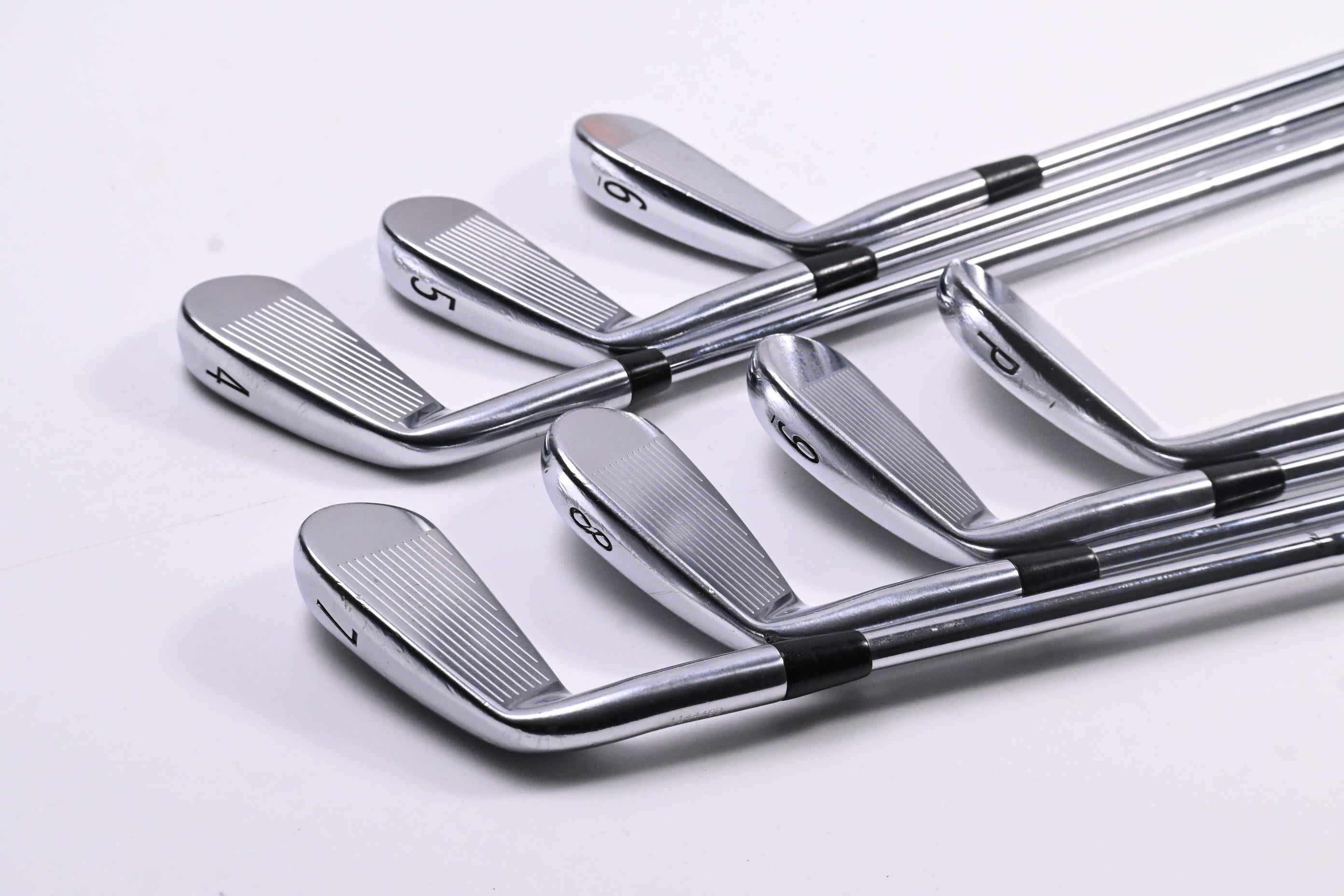 Titleist 716 CB Irons / 4-PW / X-Flex Dynamic Gold X100 Shafts