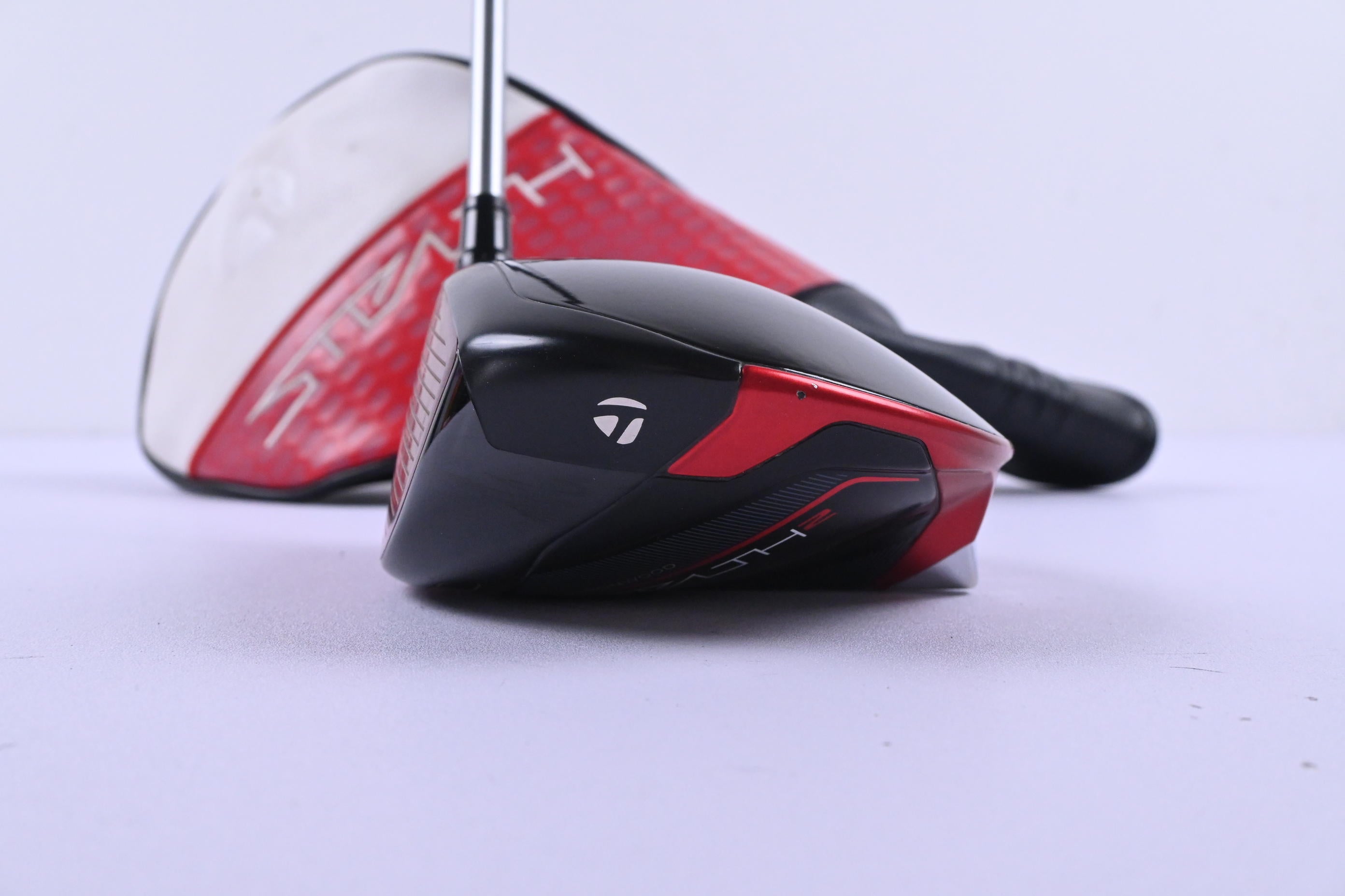 Left Hand Taylormade Stealth 2 Driver / 10.5 Degree / Regular Flex Kuro Kage 60