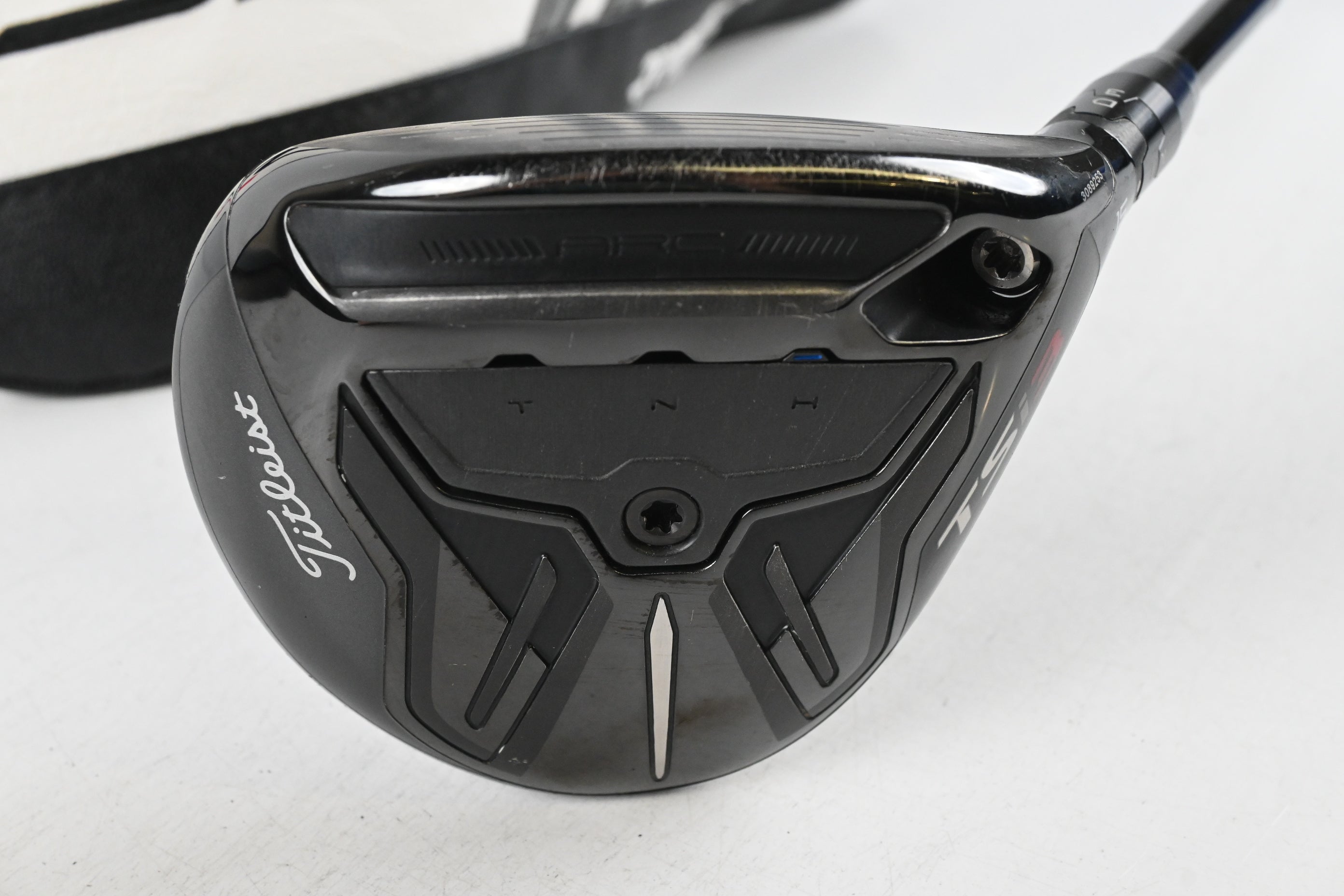 Titleist TSi3 #3 Wood / 15 Degree / Stiff Flex Tensei AV RAW White 75 Shaft