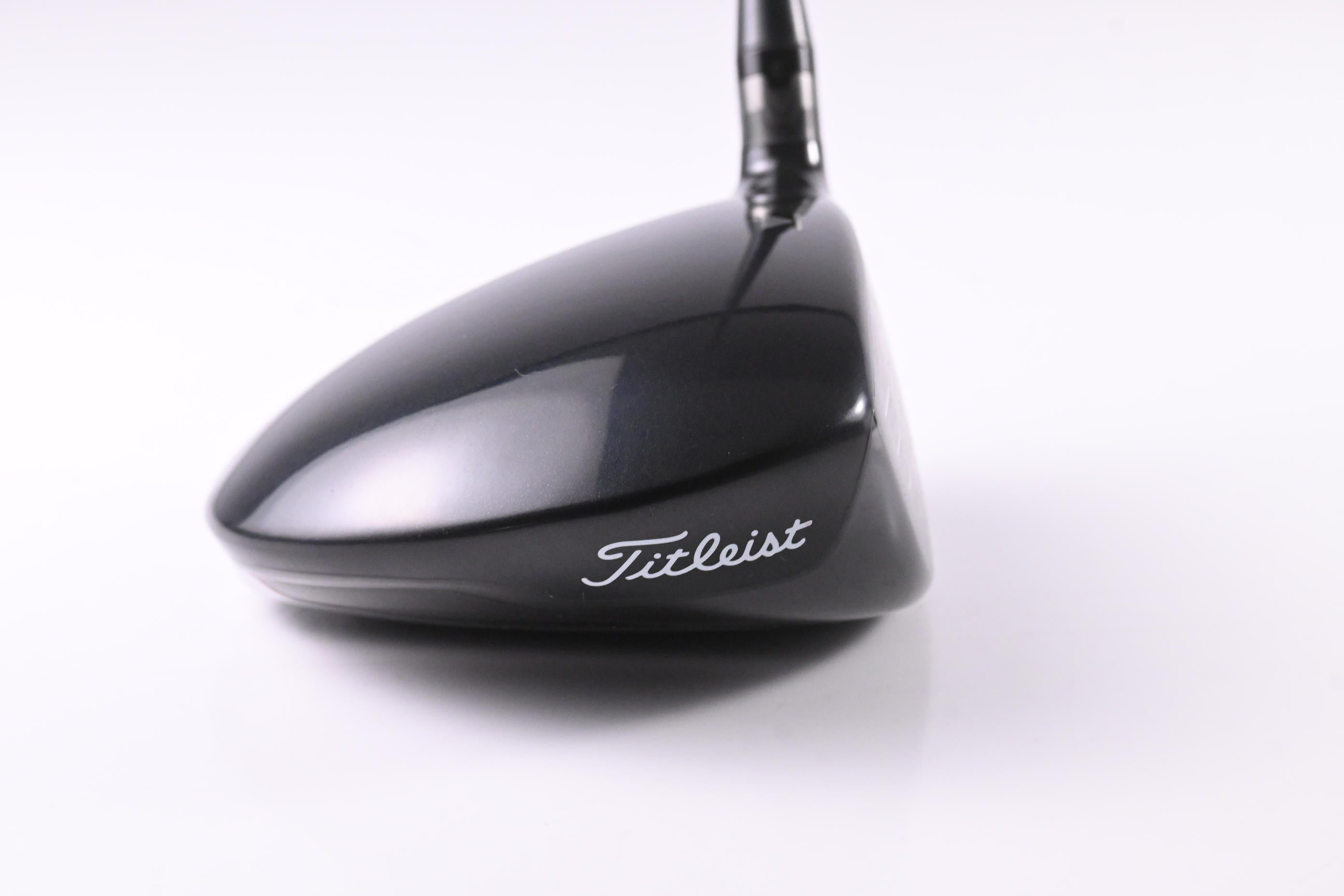 Titleist 913 D2 Driver / 9.5 Degree / Stiff Flex Diamana D+ PLUS 72 Shaft