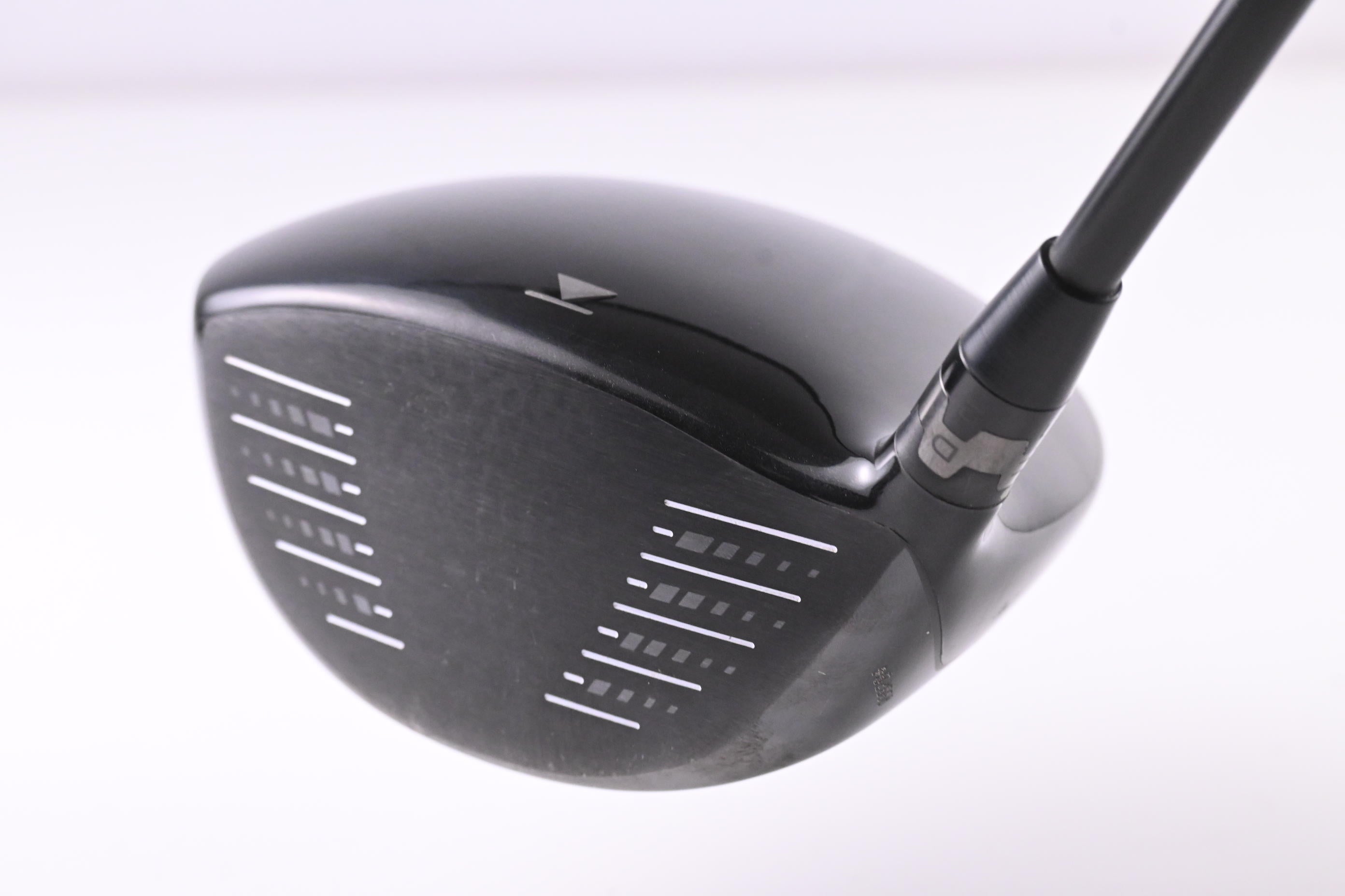 Titleist 913 D2 Driver / 9.5 Degree / Stiff Flex Diamana D+ PLUS 72 Shaft