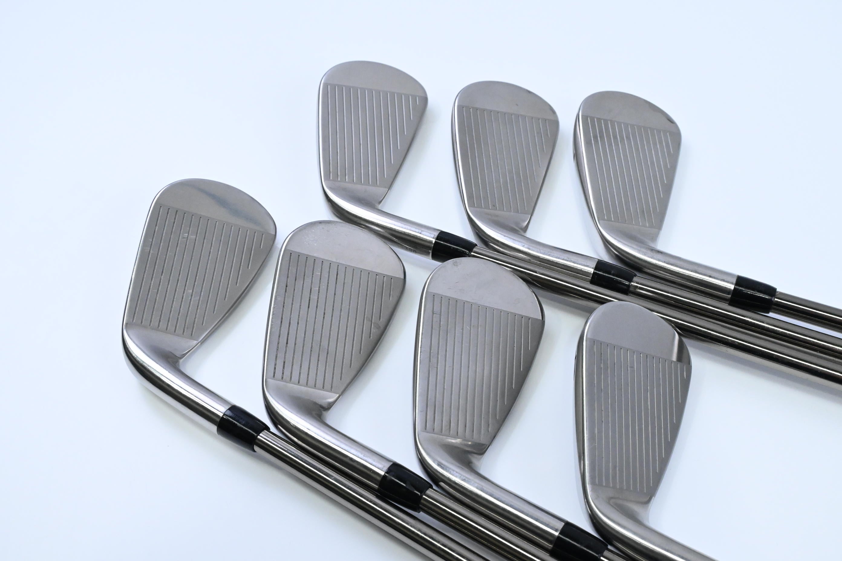 Titleist T300 2019 Irons / 5-PW+GW / Senior Flex UST Mamiya Recoil 65 Shafts