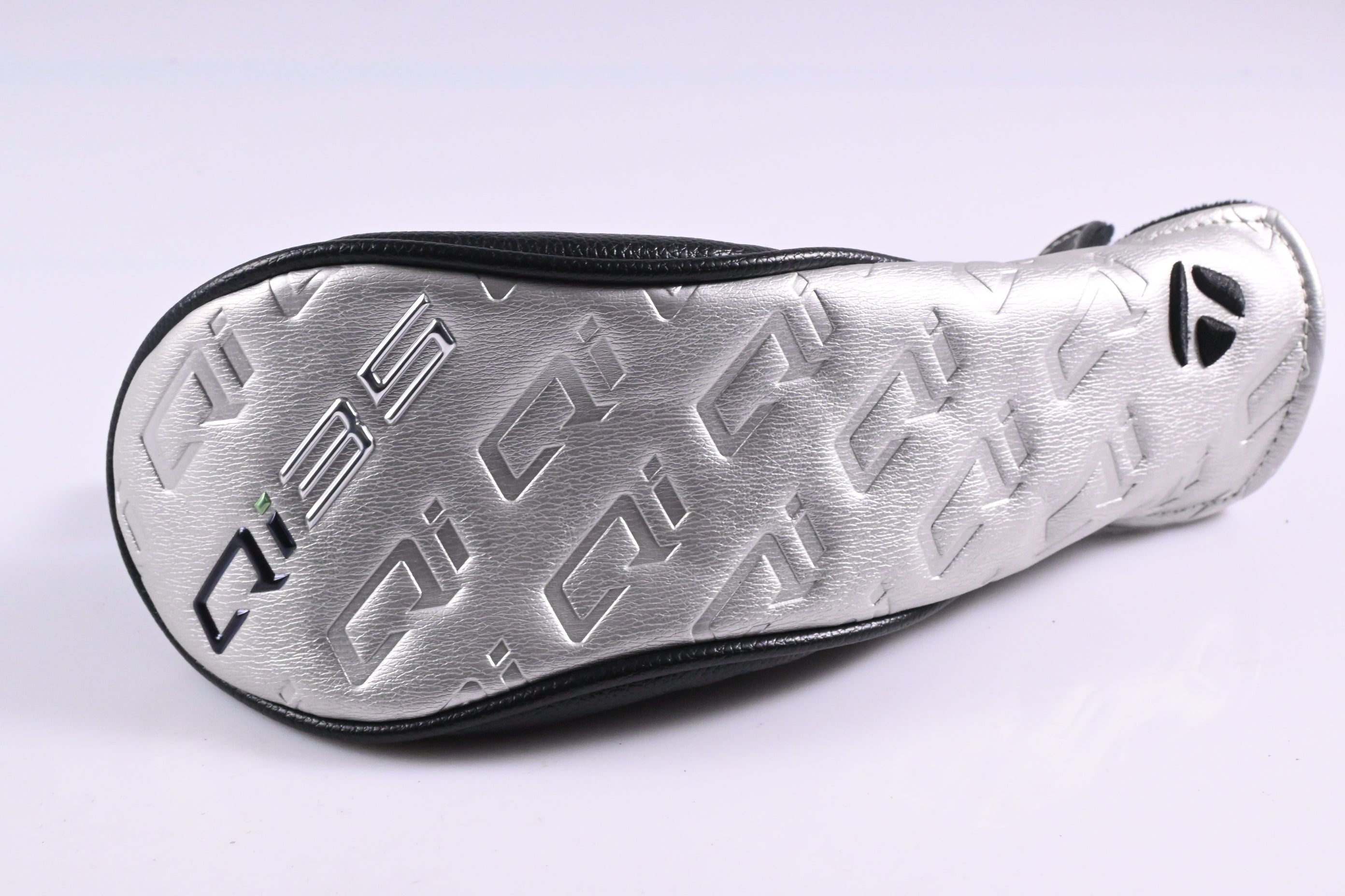 Taylormade Qi35 Max Lite #5 Hybrid / 27 Degree / Senior Flex Vanquish 5 Shaft