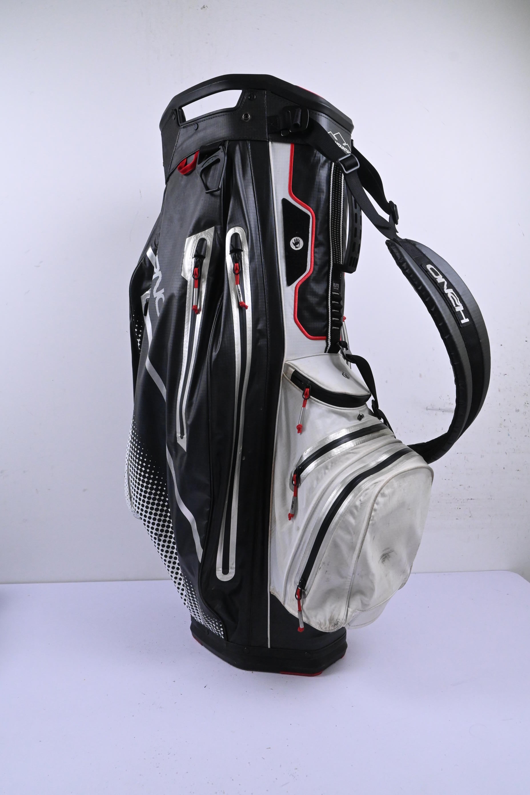 Sun Mountain H2NO Cart Bag / 14-Way Divider / Black & White