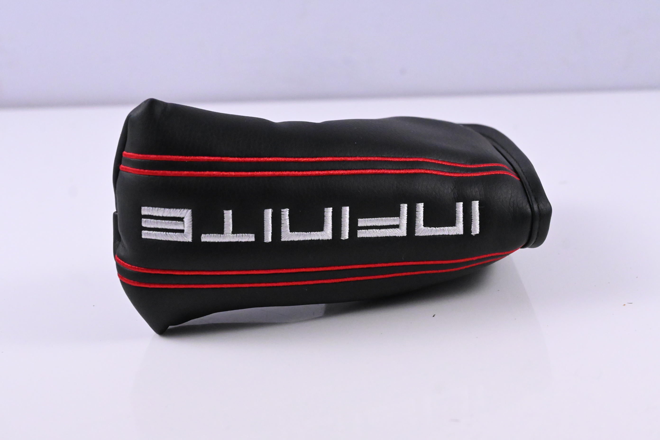 Wilson Infinite Grant Park 2024 Putter / 34 Inch