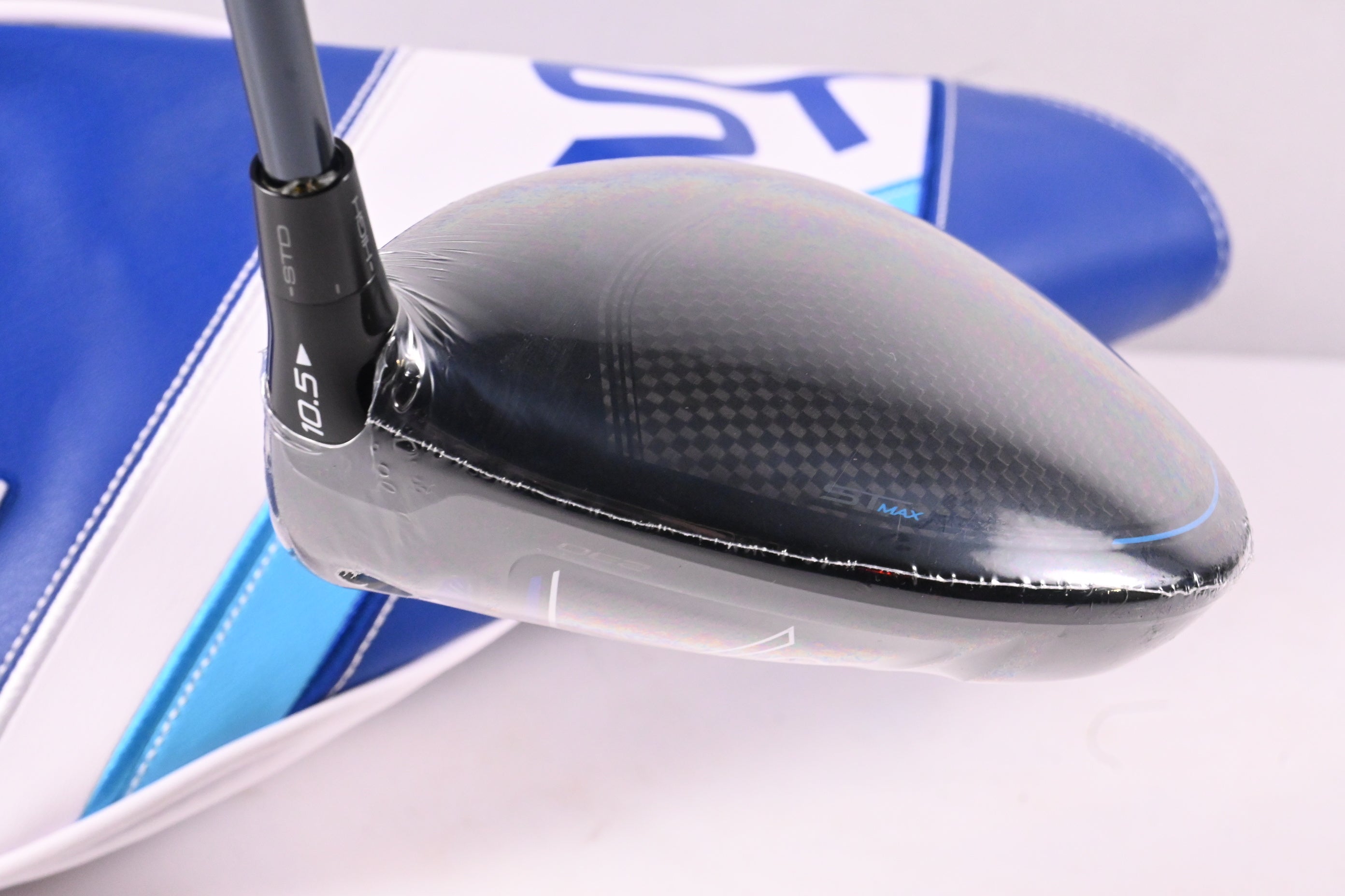 Mizuno ST-Max 230 Driver / 10.5 Degree / Regular Flex UST Recoil M40X Red 5