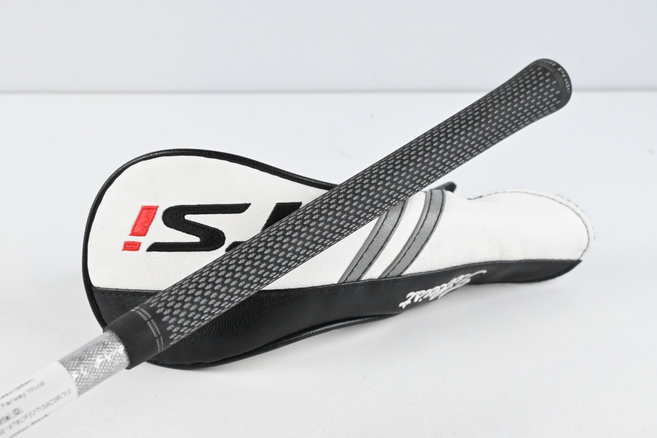 Titleist TSi3 #3 Wood / 15 Degree / Stiff Flex Tensei AV RAW White 75 Shaft