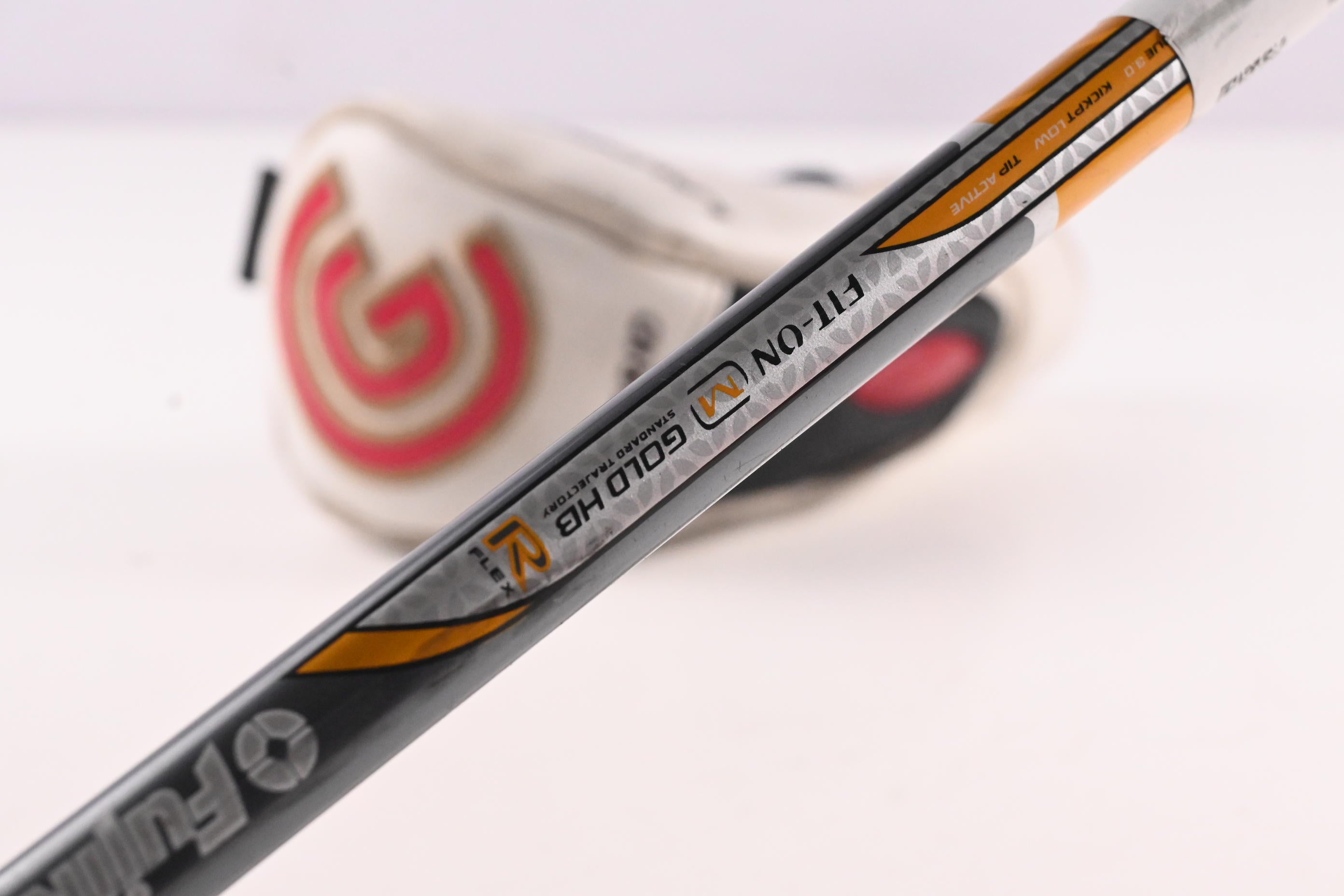 Cleveland Launcher 2009 #3 Hybrid / 18 Degree / Regular Flex Fujikura Gold Shaft