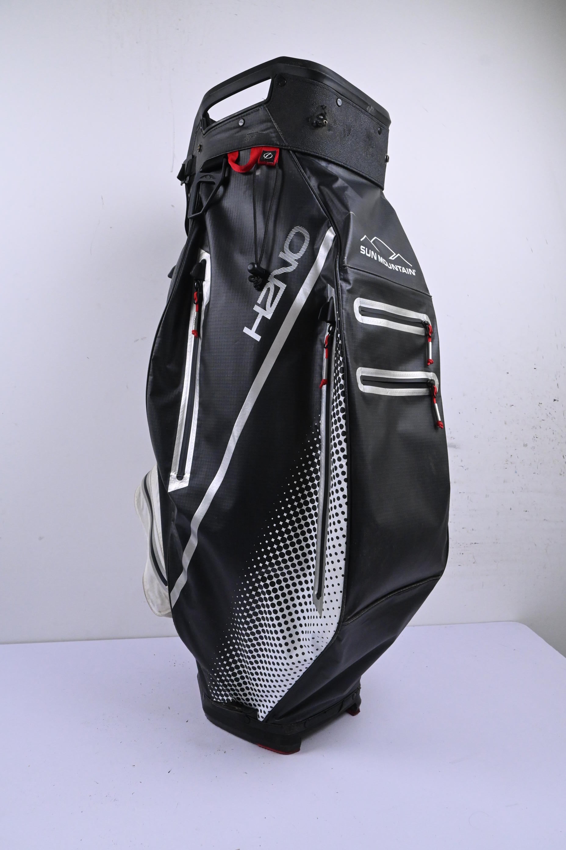 Sun Mountain H2NO Cart Bag / 14-Way Divider / Black & White