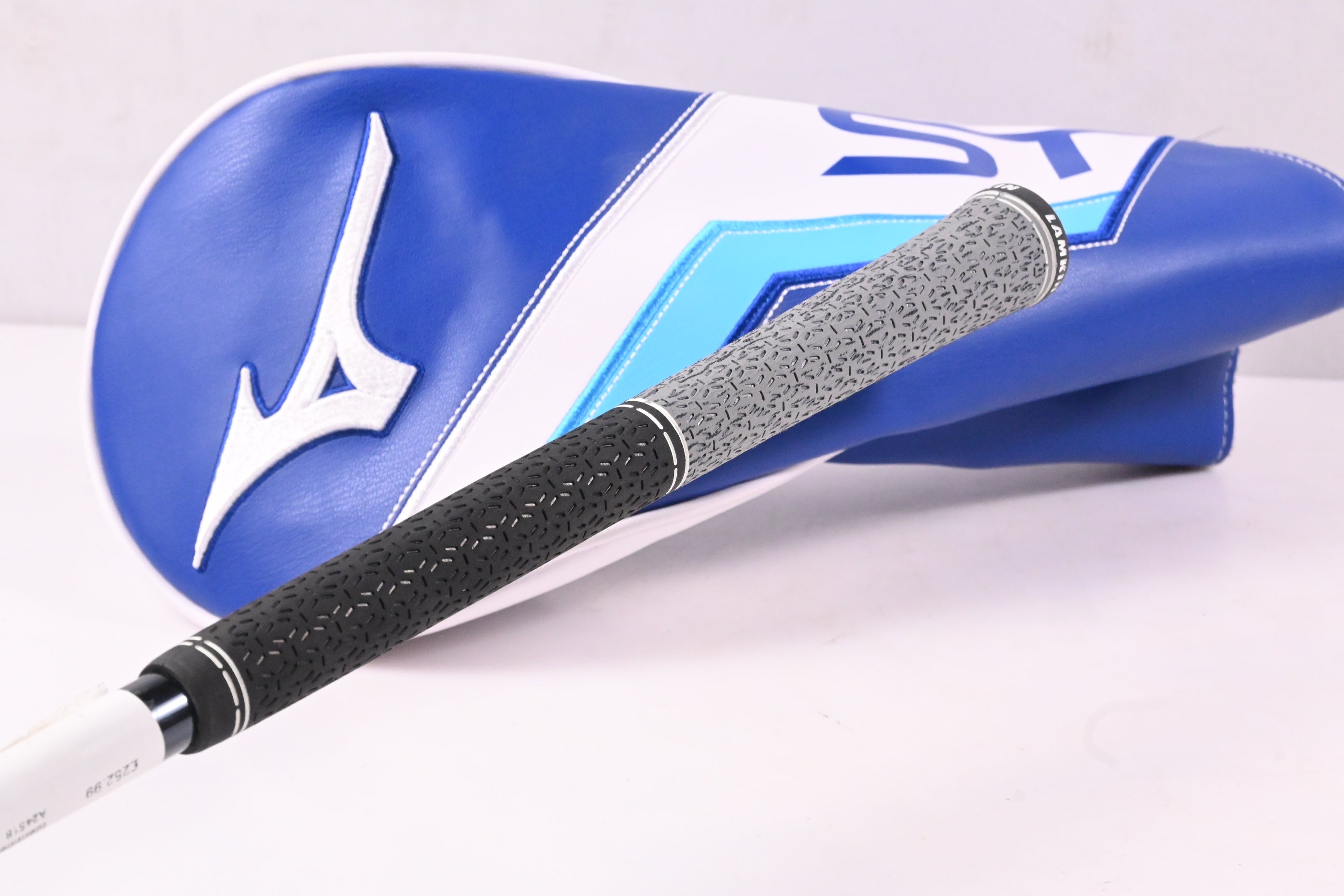 Mizuno ST-Max 230 Driver / 10.5 Degree / Regular Flex UST Recoil M40X Red 5