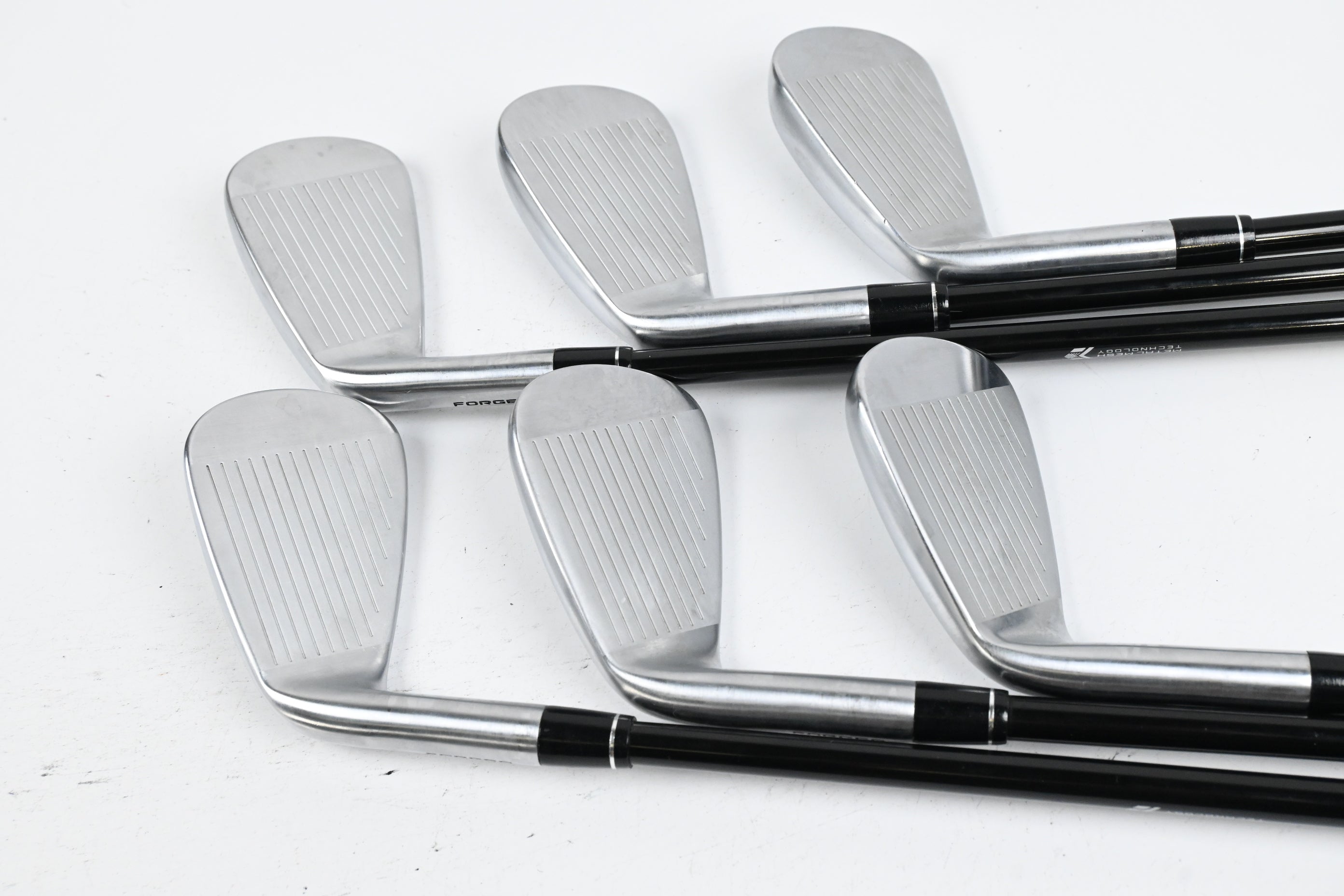 Callaway Apex Ti Fusion 250 Irons / 6-PW+GW / Regular Flex MMT Black 85 Shafts