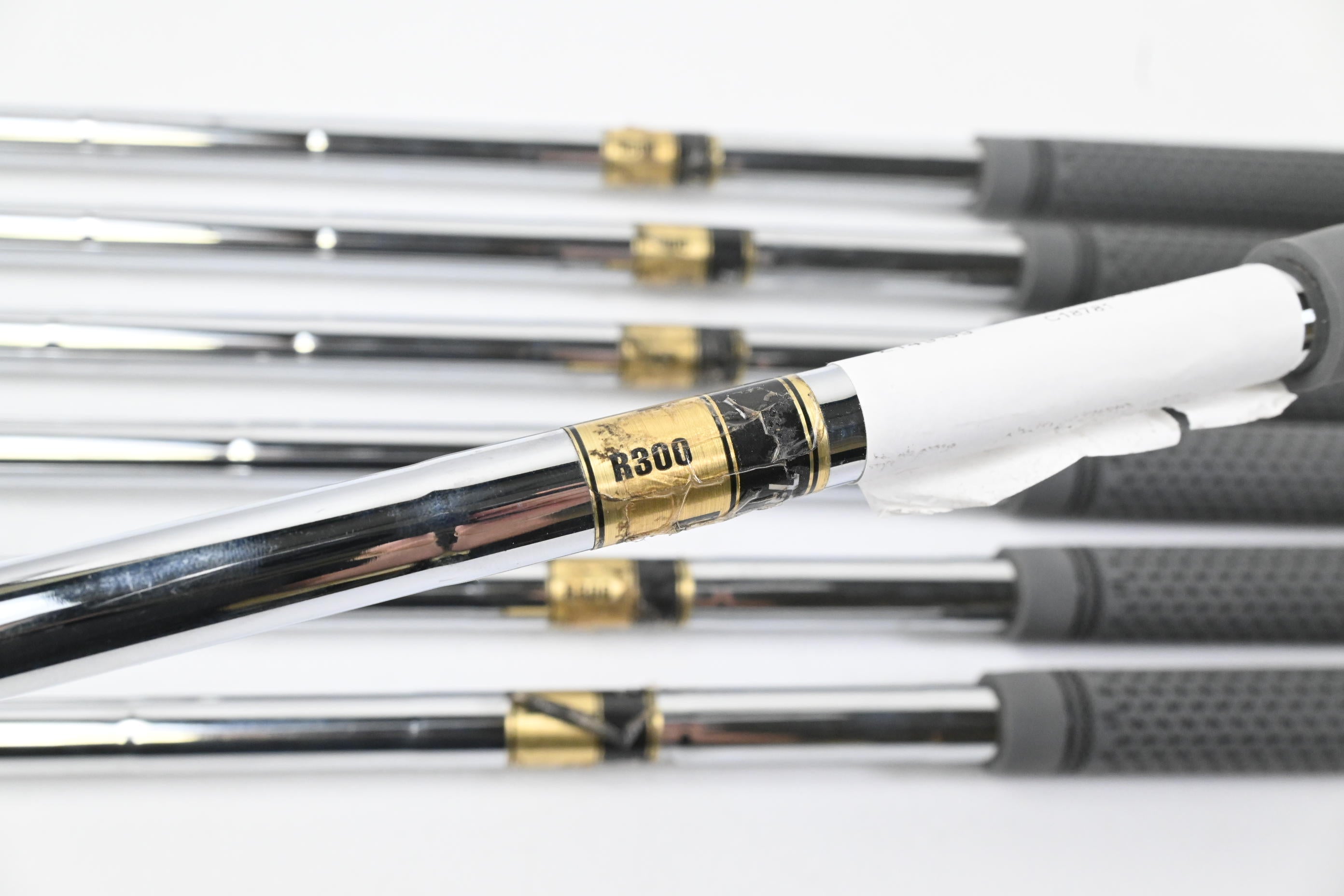 Callaway X-16 Pro Series Irons / 4-PW / Regular Flex Dynamic Gold R300 Shafts