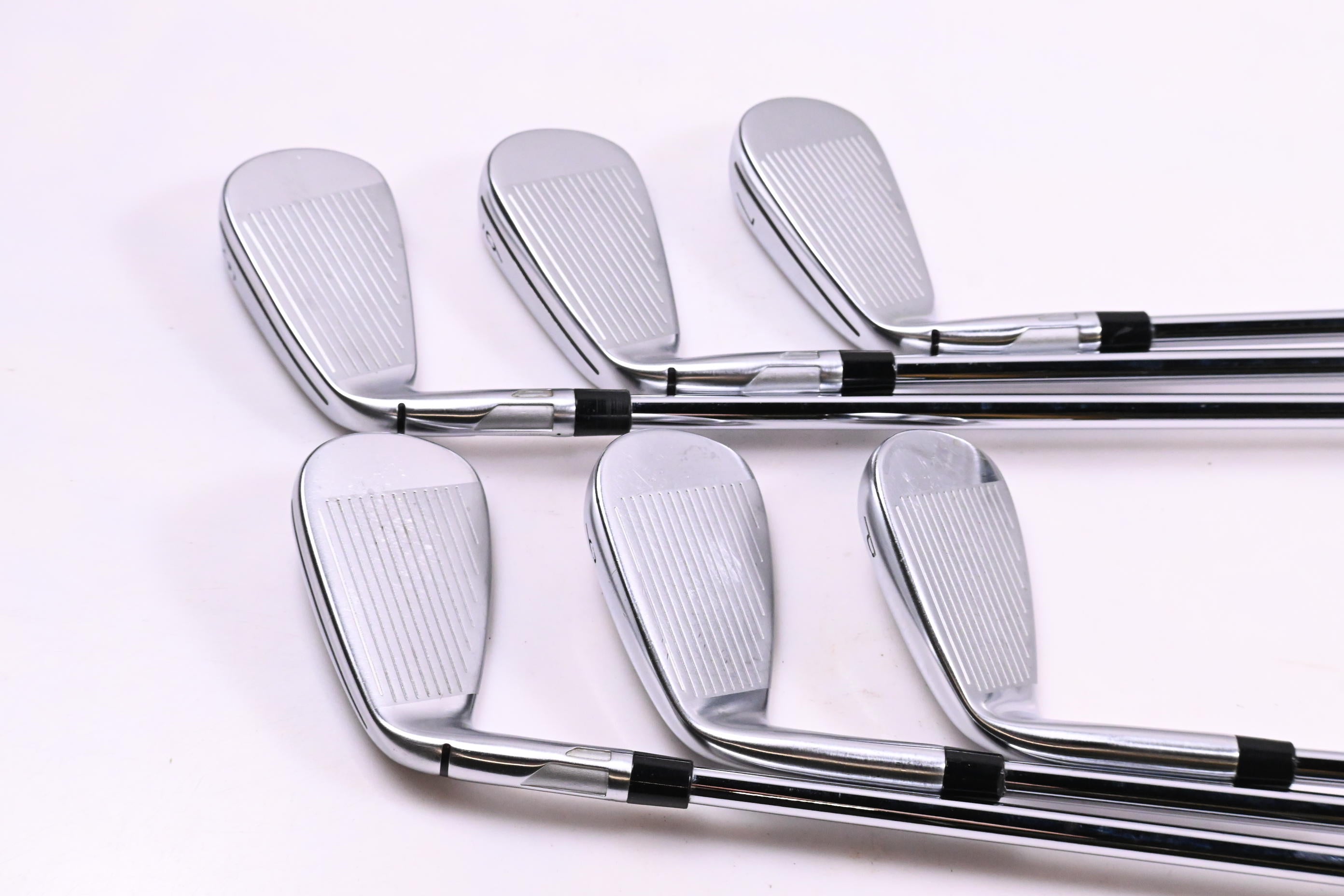Taylormade Qi Irons / 5-PW / Stiff Flex N.S.Pro Modus³ Tour 105 Shafts
