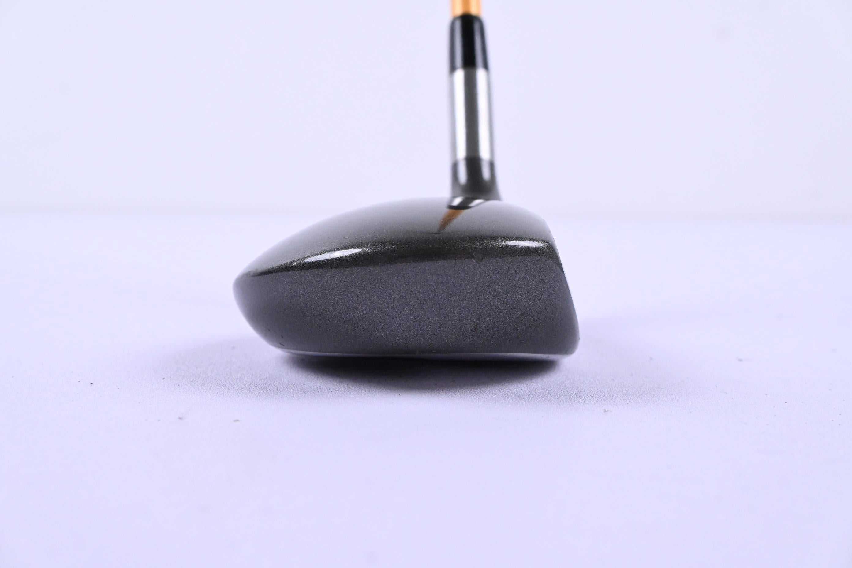 Titleist 975 F #5 Wood / 18.5 Degree / Stiff Flex Proforce FW Gold Shaft
