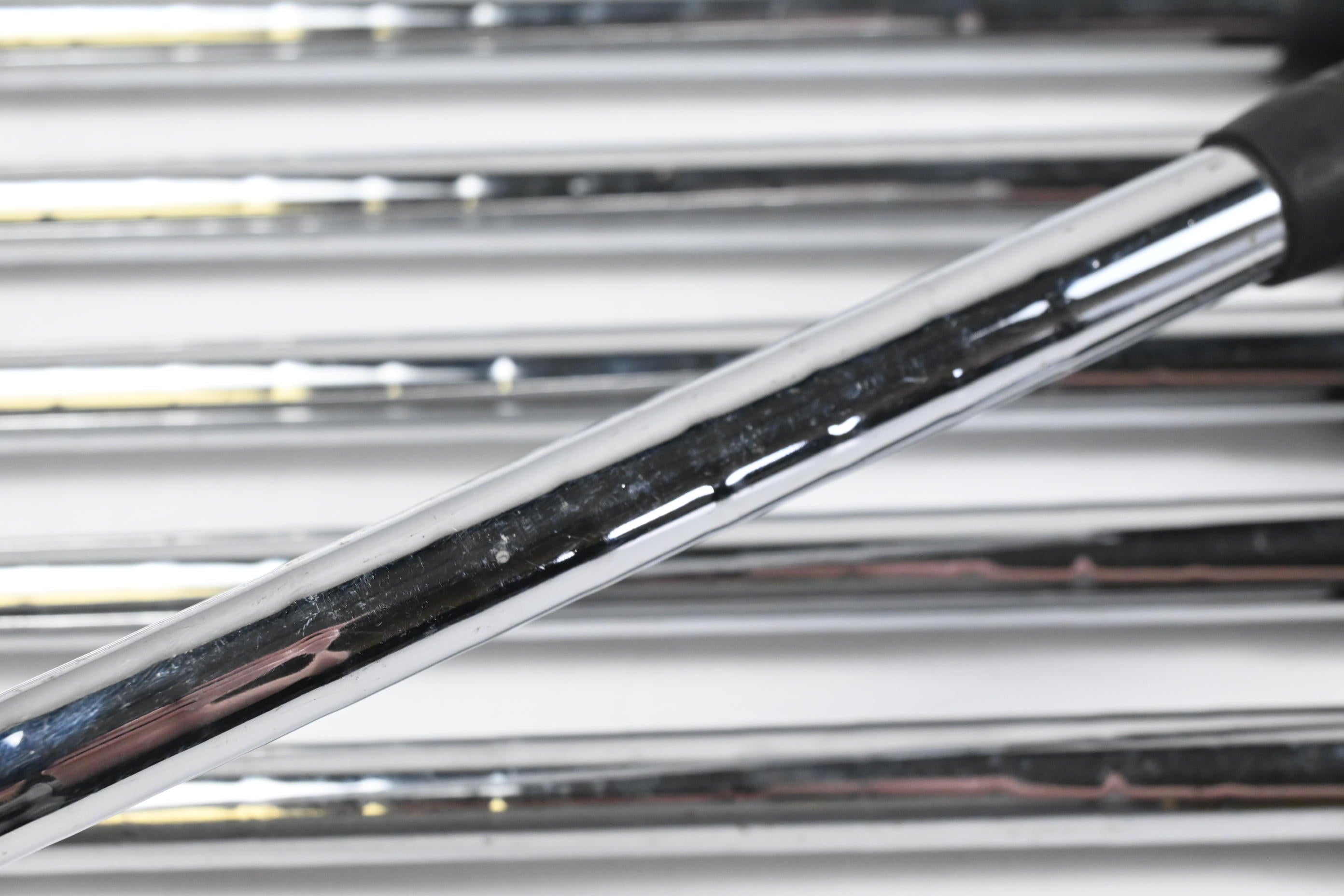 Ping G2 Irons / 4-9i / Black Dot / Regular Steel Shafts