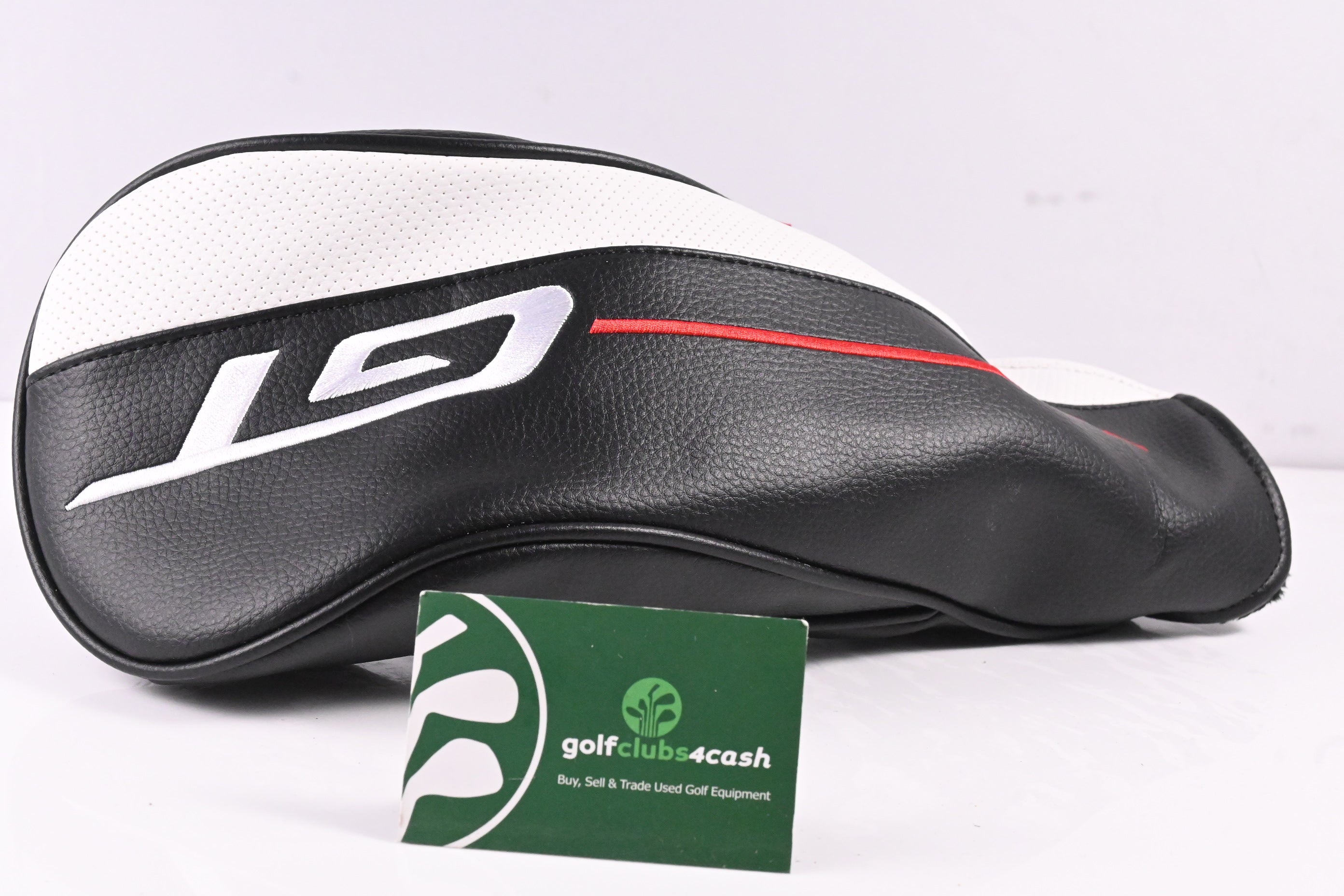 Left Hand Titleist GT1 Driver / 10 Degree / Regular Flex Fujikura Air Speeder 40