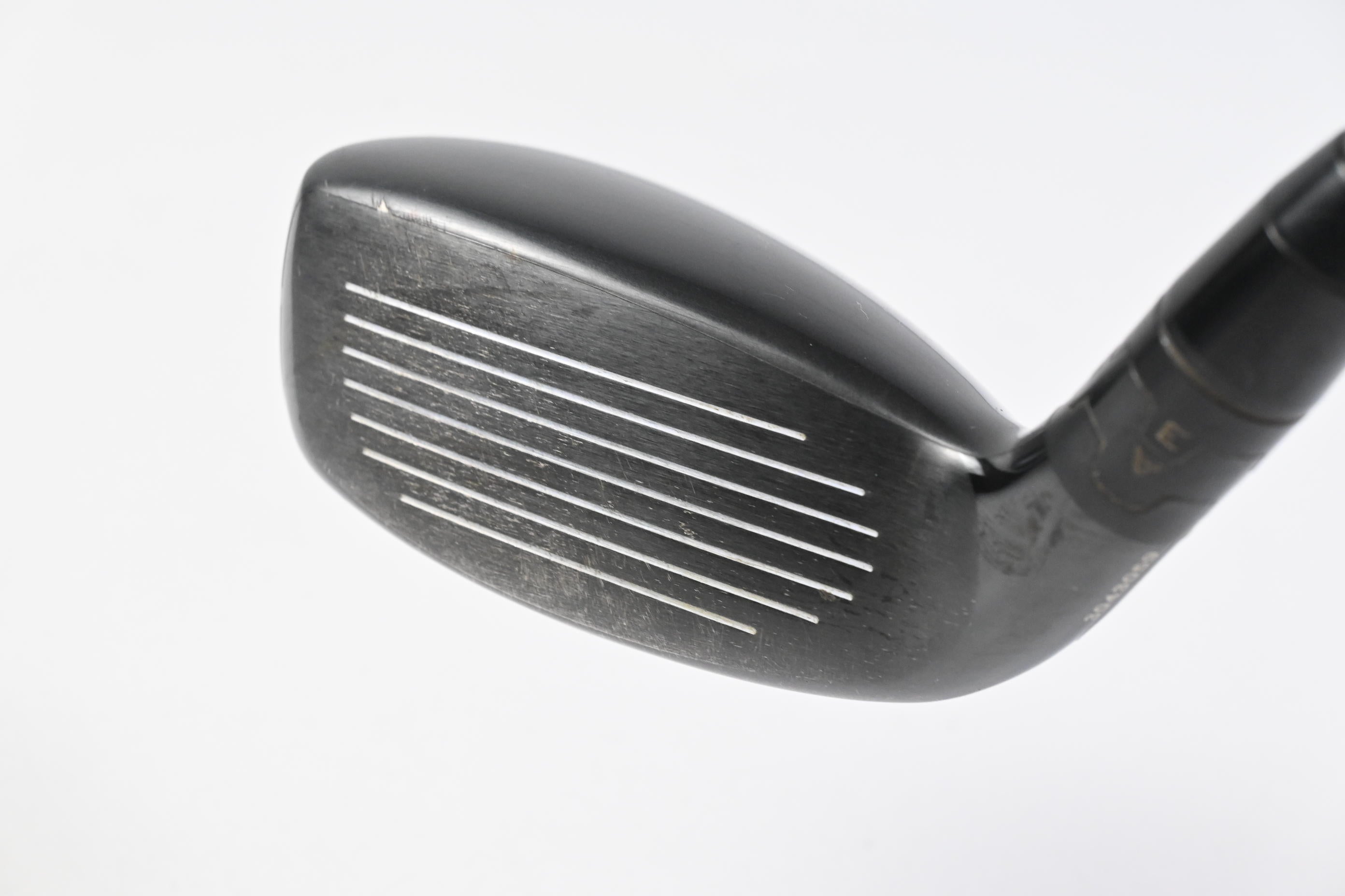 Titleist 818 H2 #3 Hybrid / 19 Degree / Stiff Flex Aldila Rogue M.AX 85 Shaft
