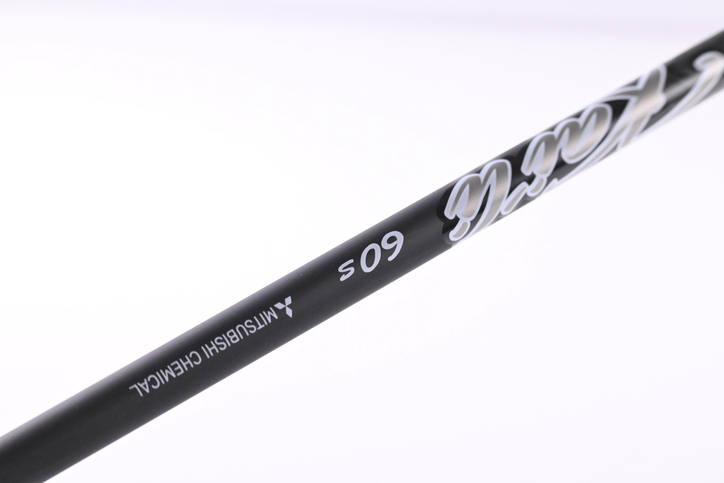 Cobra OPTM MAX-D Driver / 10.5 Degree / Stiff Flex Kai'li White Dark Wave 60