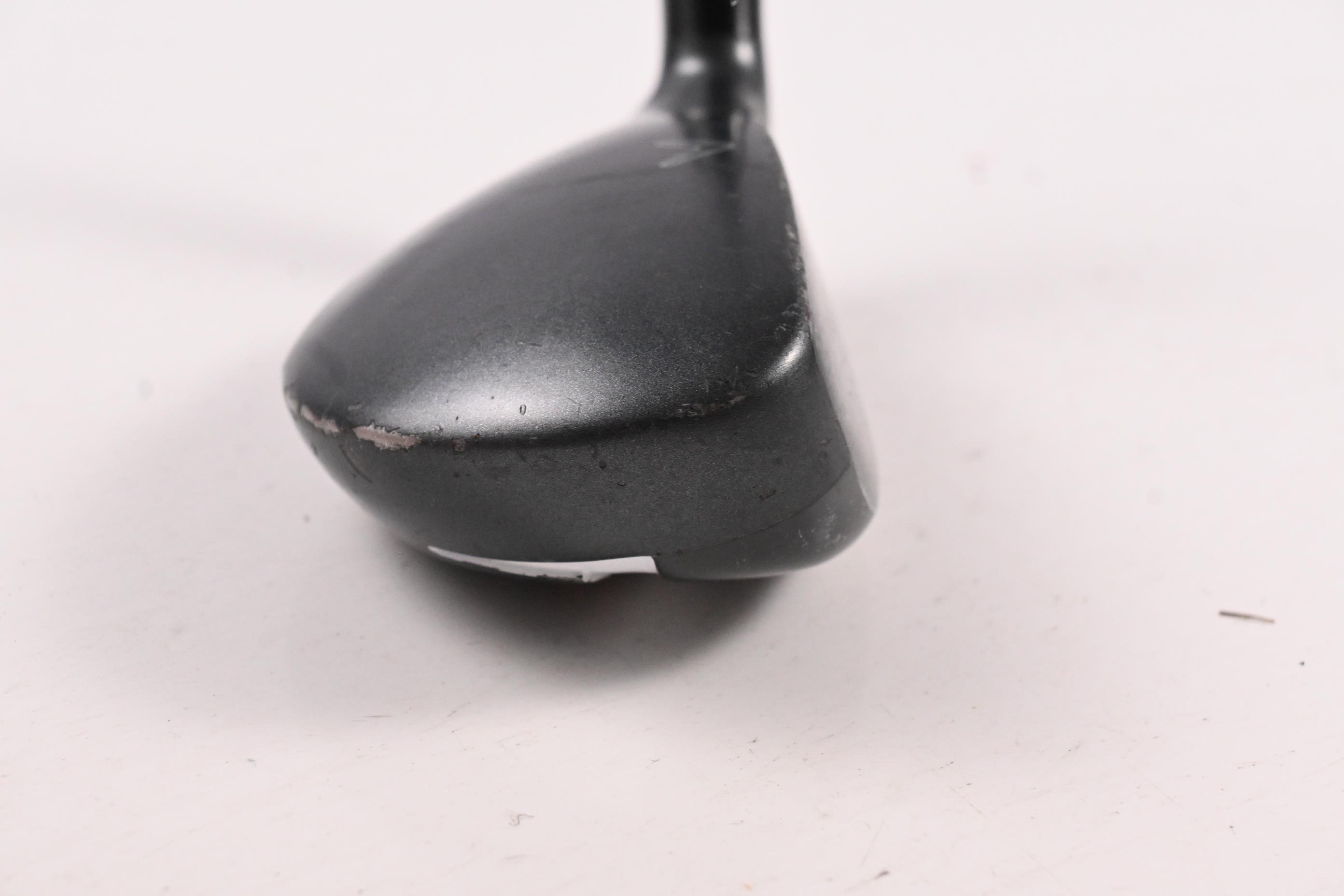 Callaway X2 Hot #3 Hybrid / 19 Degree / Regular Flex Aldila Rogue Tour Blue 60 Shaft