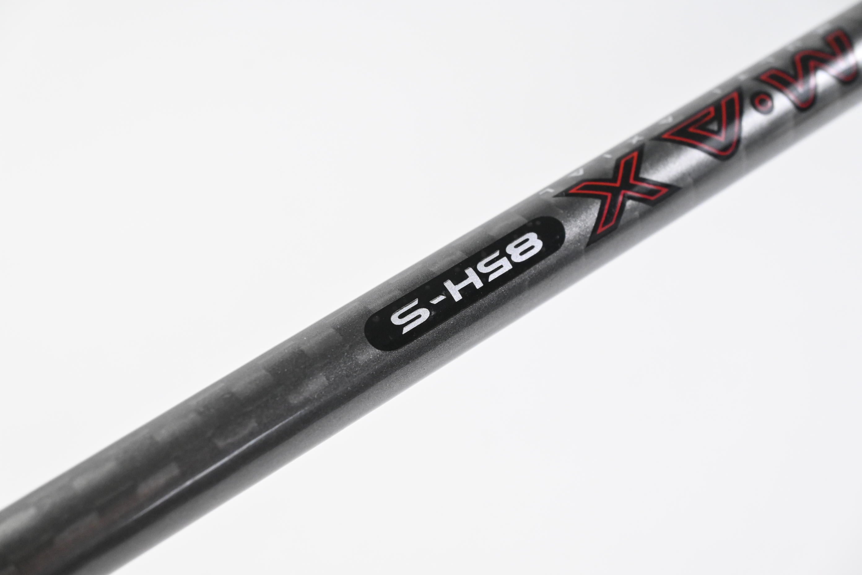 Titleist 818 H2 #3 Hybrid / 19 Degree / Stiff Flex Aldila Rogue M.AX 85 Shaft