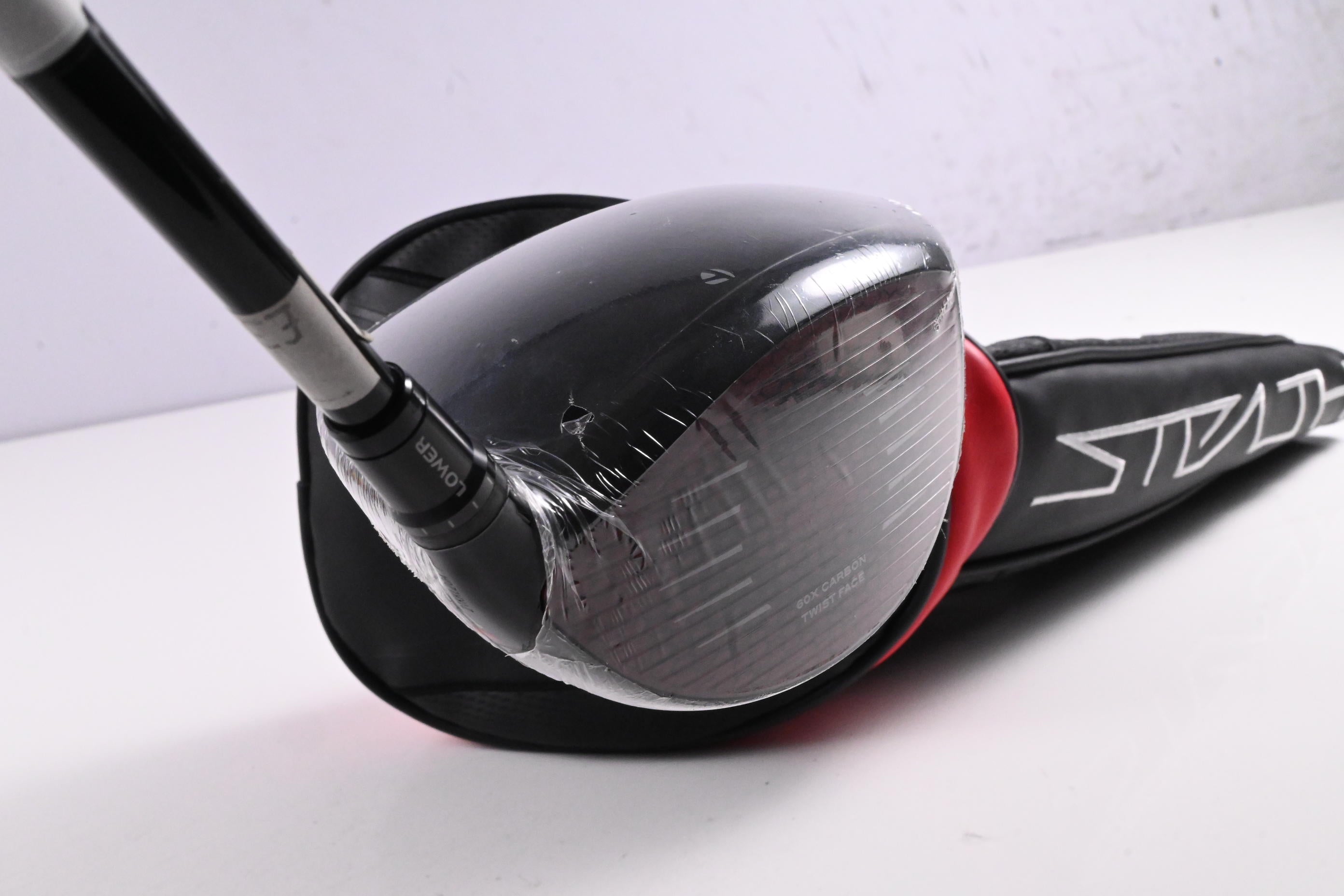 Left Hand Taylormade Stealth Plus Driver / 10.5 Degree / Regular Flex Shaft