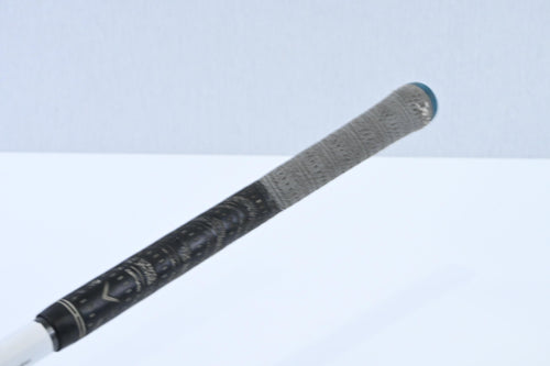 Callaway Rogue Driver / 9 Degree / Regular Flex Aldila Synergy 50 Shaft