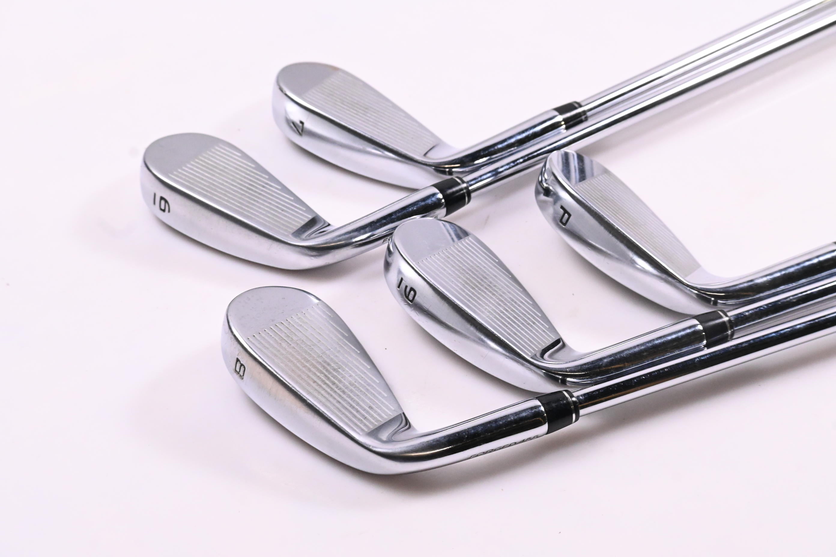 Callaway Paradym Irons / 6-PW / Regular Flex Elevate MPH 95 Shafts