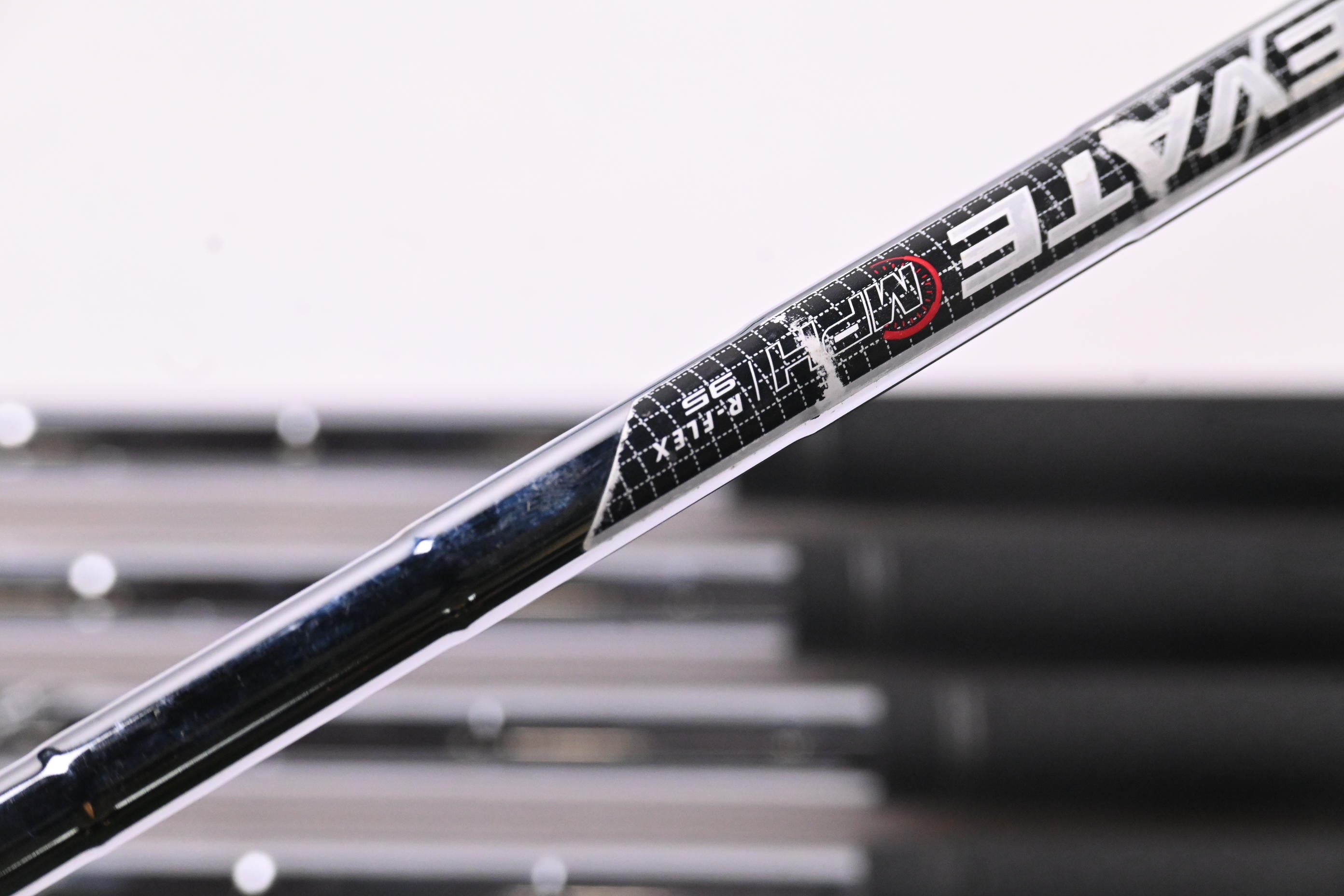 Callaway Paradym Irons / 6-PW / Regular Flex Elevate MPH 95 Shafts