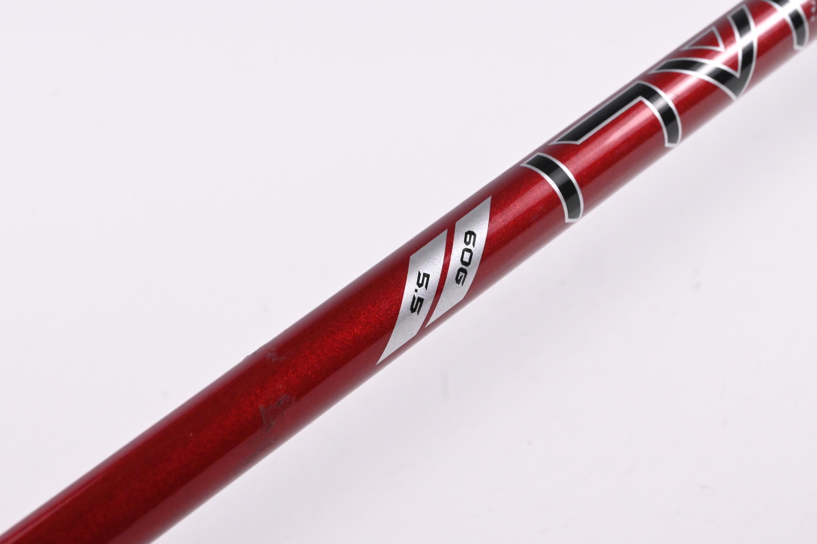 Titleist GT2 #3 Wood / 16.5 Degree / Regular Flex Denali Red 60 Shaft