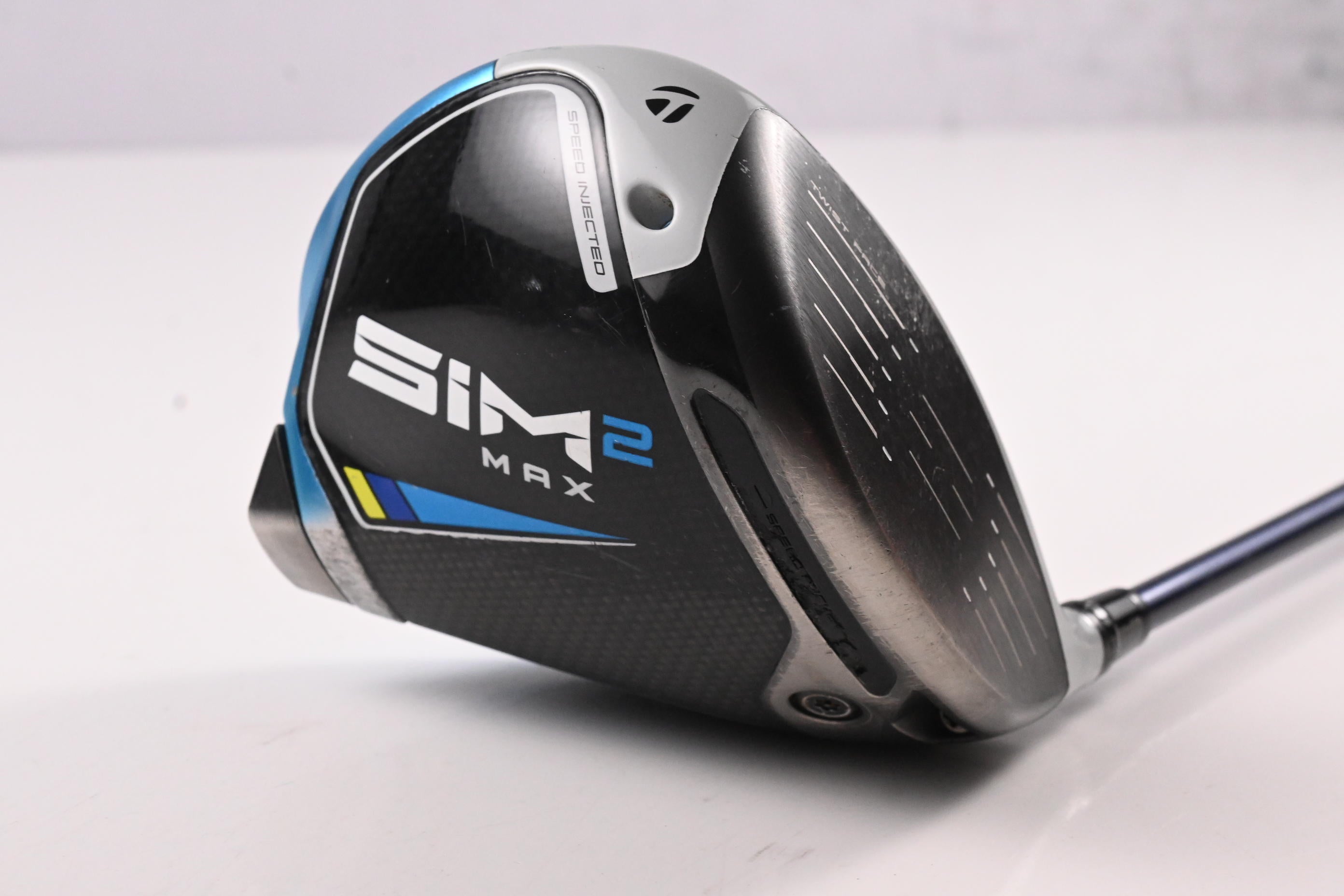Taylormade SIM2 Max Driver / 10.5 Degree / Regular Flex Ventus Blue 5 Shaft