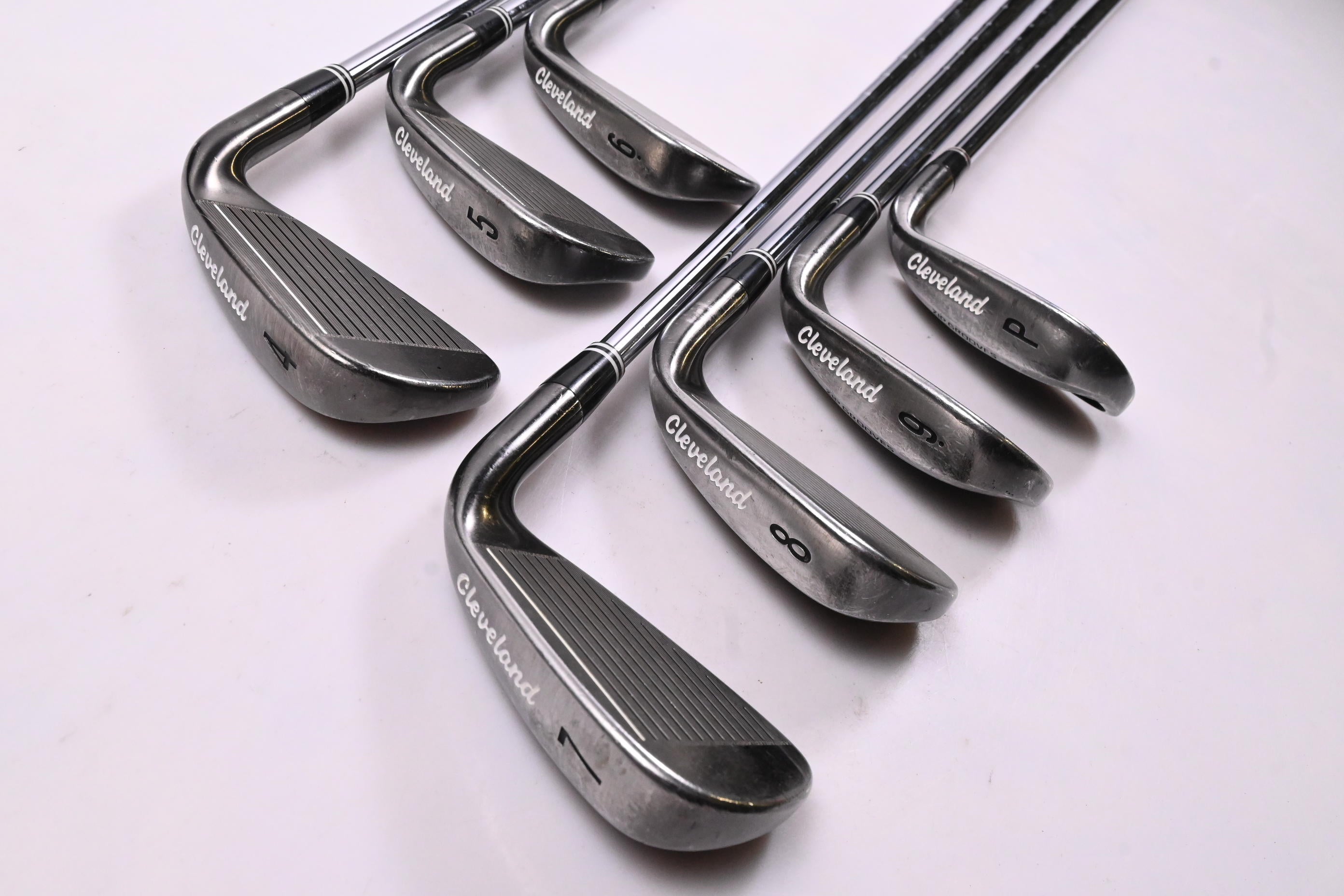 Left Hand Cleveland CG7 Irons / 4-PW / Regular Flex Cleveland Shafts