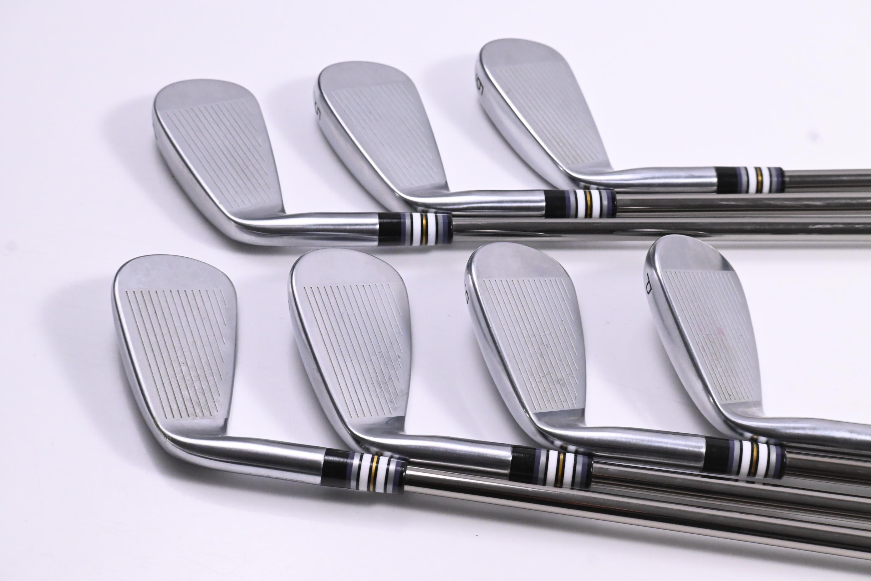 Cobra Limt3d Irons / 4-PW / Senior Flex UST Mmaiya Recoil ESX 460 Shafts