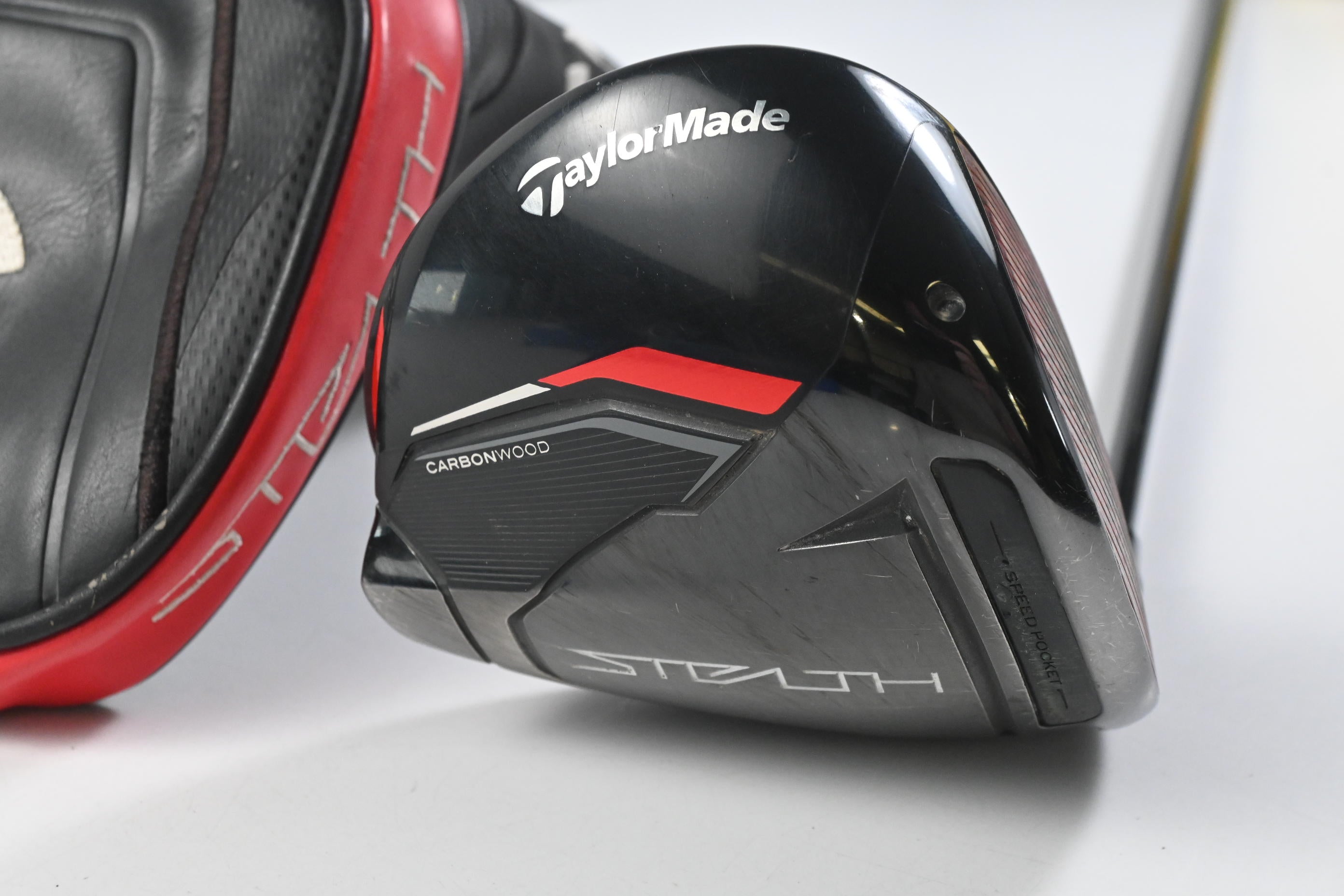 Taylormade Stealth HD Driver / 10.5 Degree / Regular Flex Ventus Red 5 Shaft