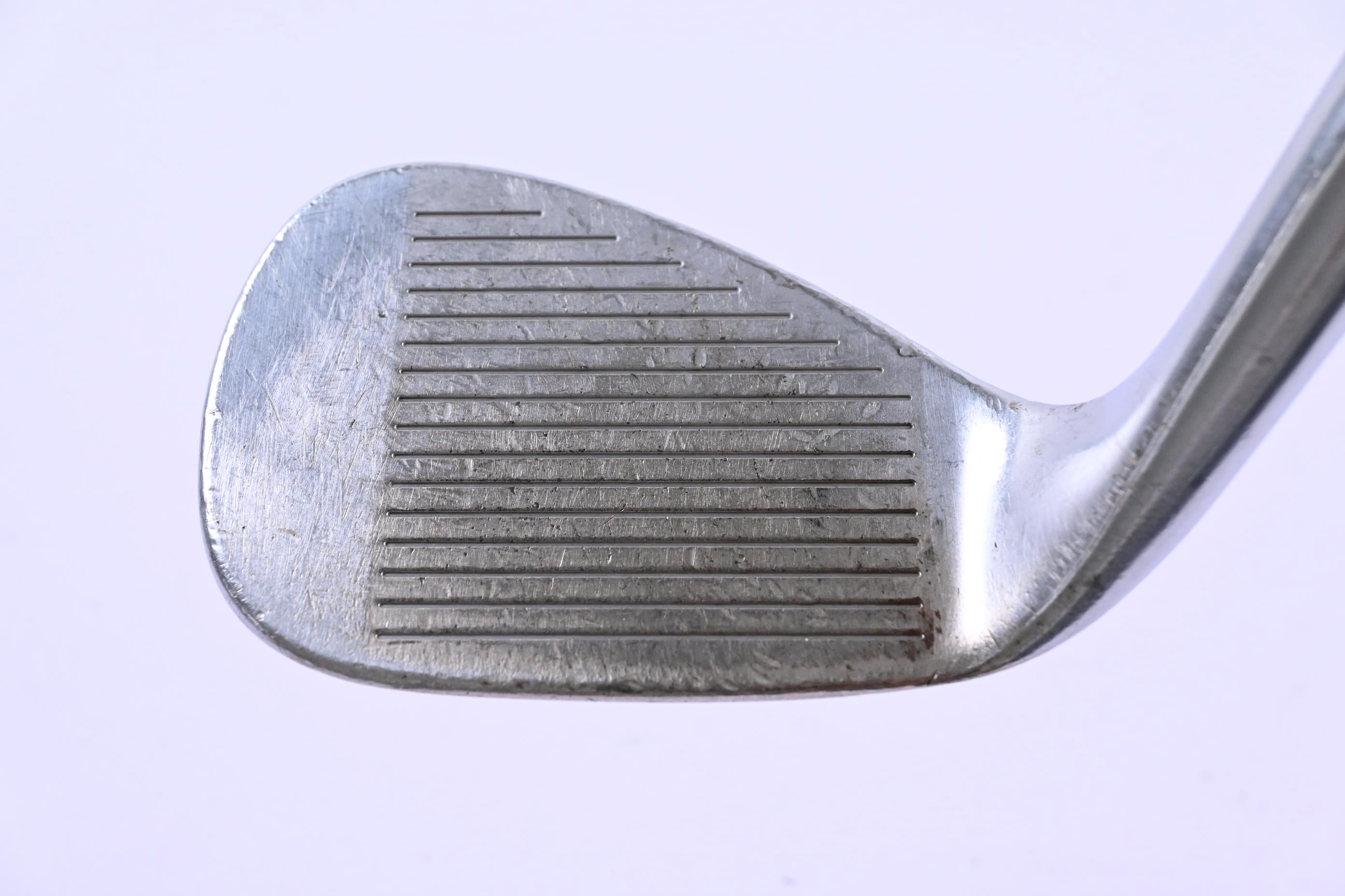 Taylormade Milled Grind Sand Wedge / 56 Degree / Wedge Flex Dynamic Gold